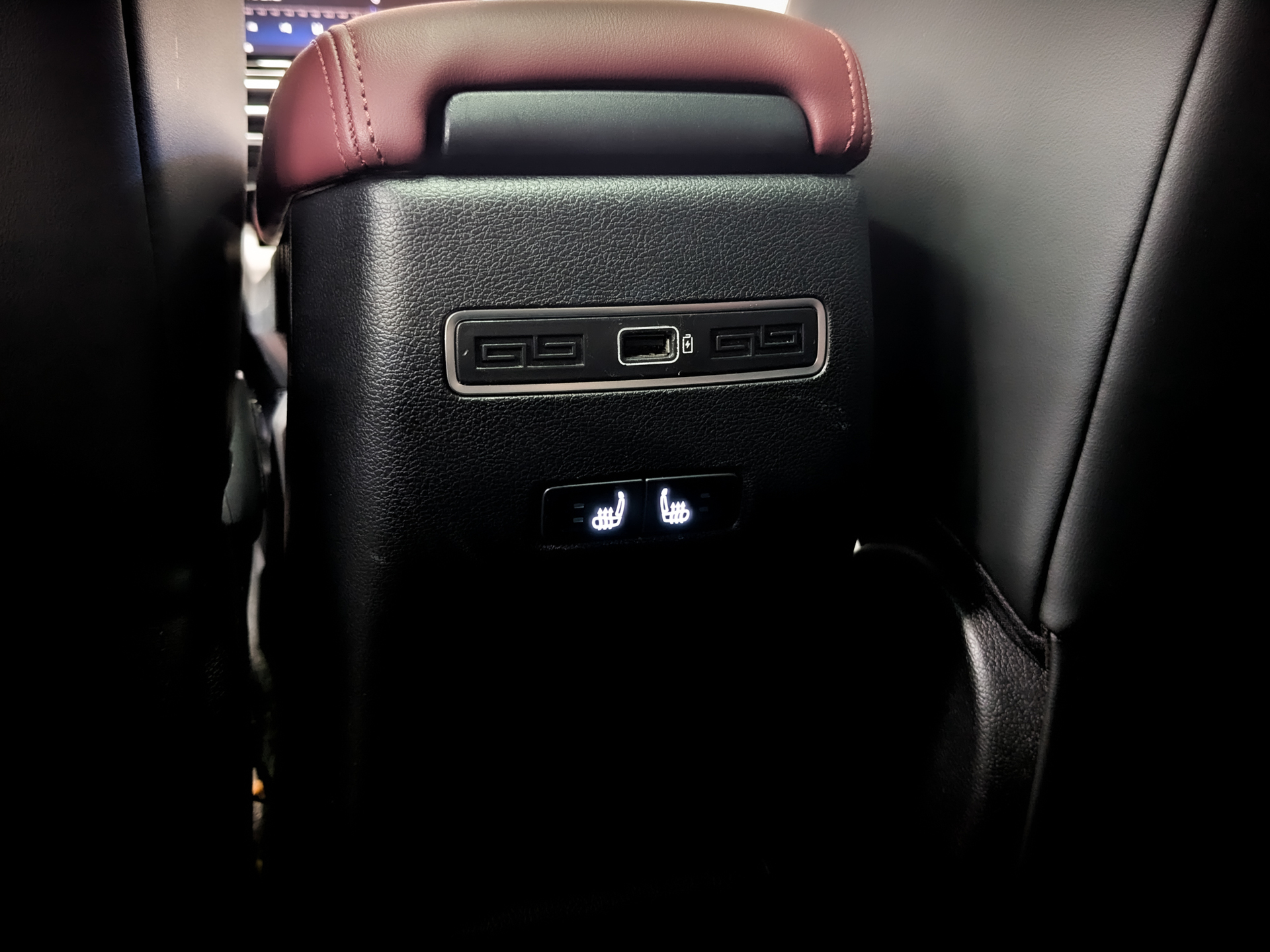 GEELY Coolray 1.50 (149 л.с), автомат, 2023, пробег 61 905 км