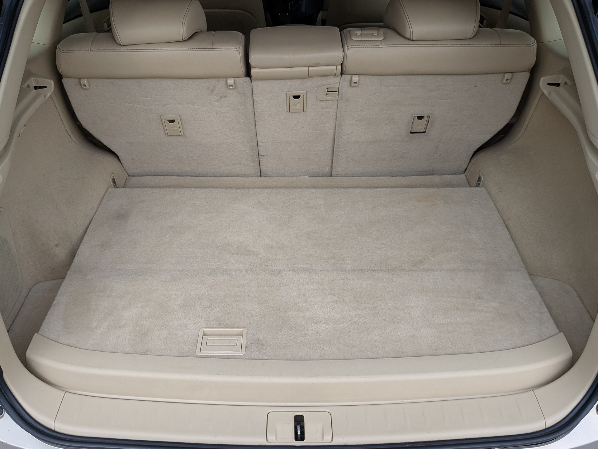 LEXUS RX 2.70 (188 л.с), автомат, 2014, пробег 216 288 км
