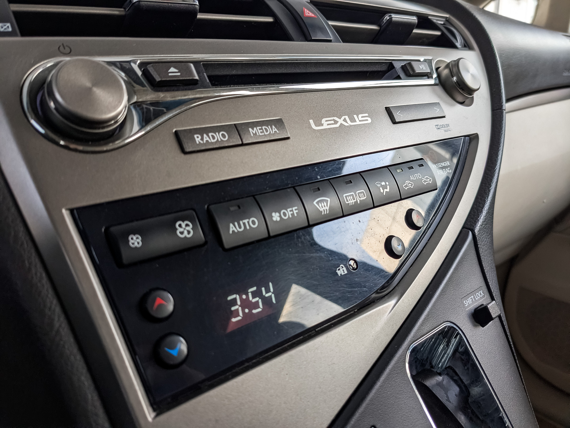 LEXUS RX 2.70 (188 л.с), автомат, 2014, пробег 216 288 км