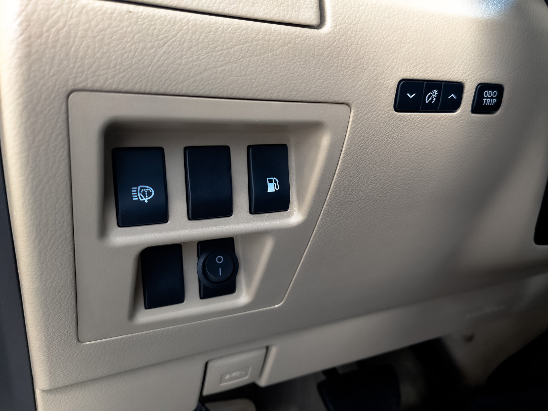 LEXUS RX 2.70 (188 л.с), автомат, 2014, пробег 216 288 км