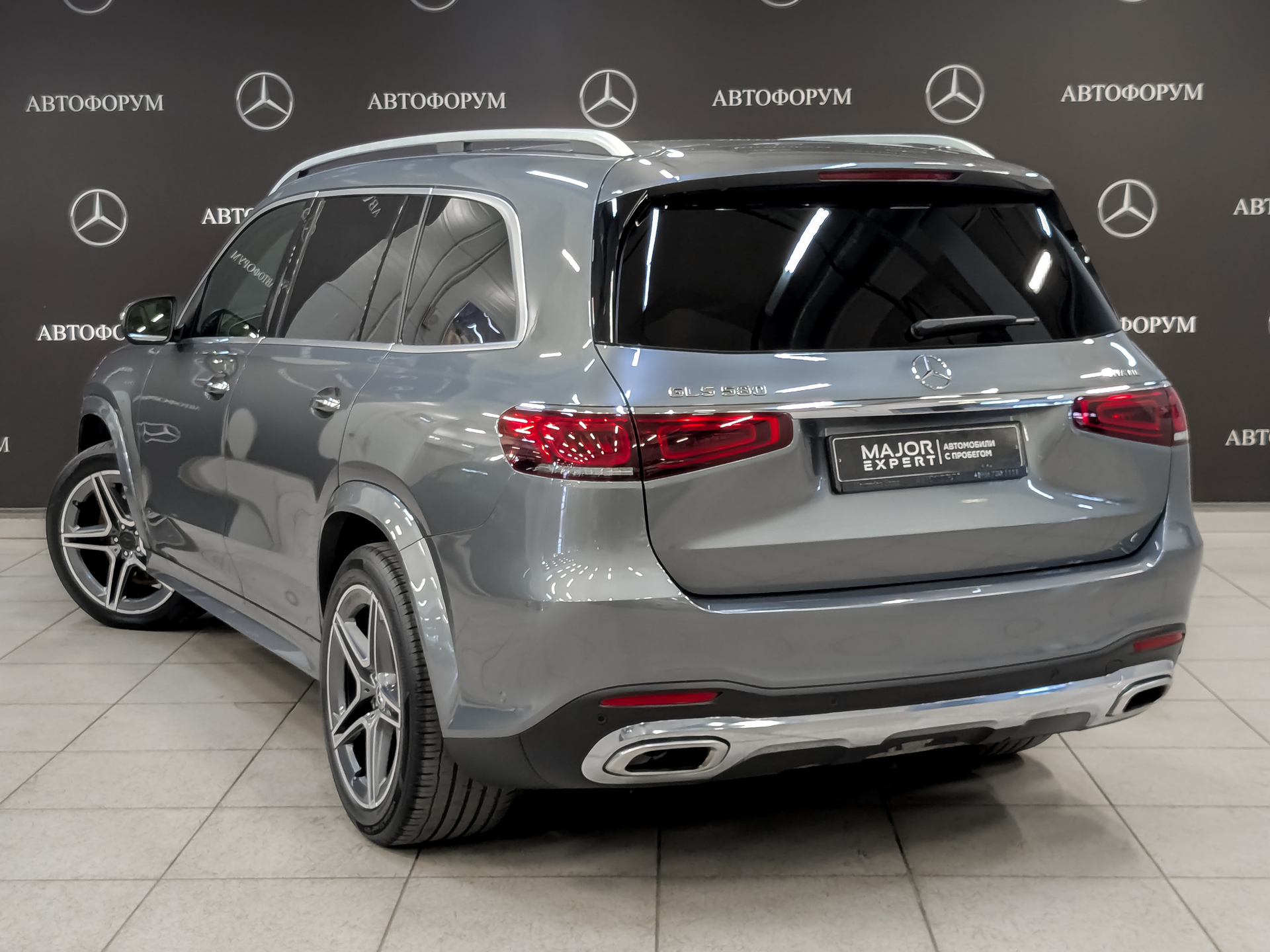 MERCEDES-BENZ GLS 4.00 (489 л.с), автомат, 2020, пробег 93 460 км