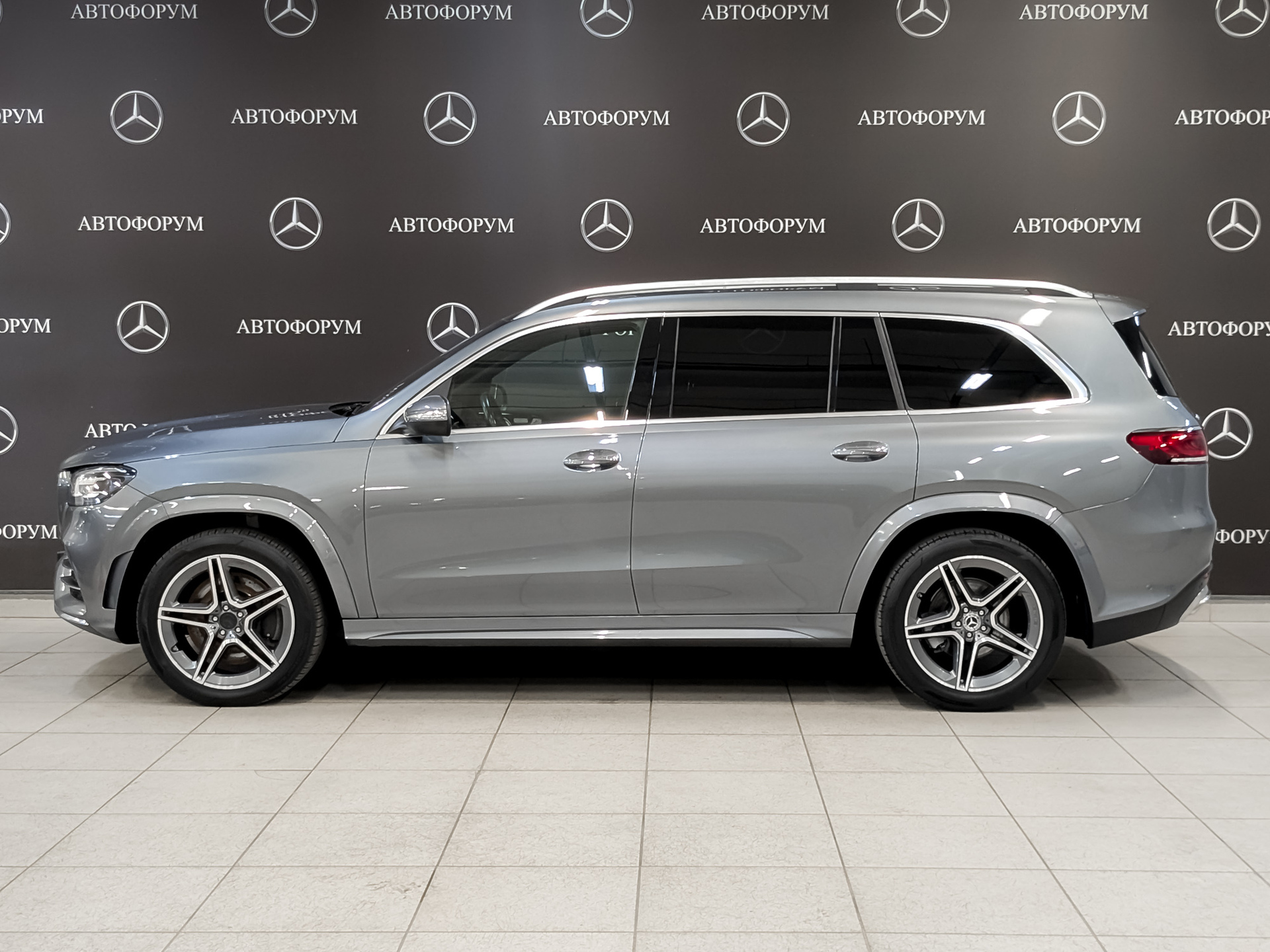 MERCEDES-BENZ GLS 4.00 (489 л.с), автомат, 2020, пробег 93 460 км