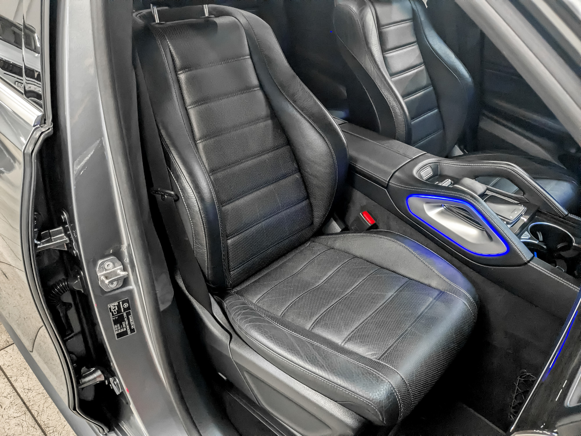MERCEDES-BENZ GLS 4.00 (489 л.с), автомат, 2020, пробег 93 460 км