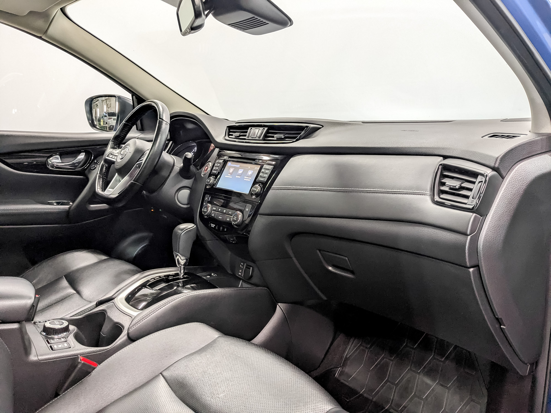 NISSAN Qashqai 2.00 (144 л.с), автомат, 2019, пробег 102 326 км