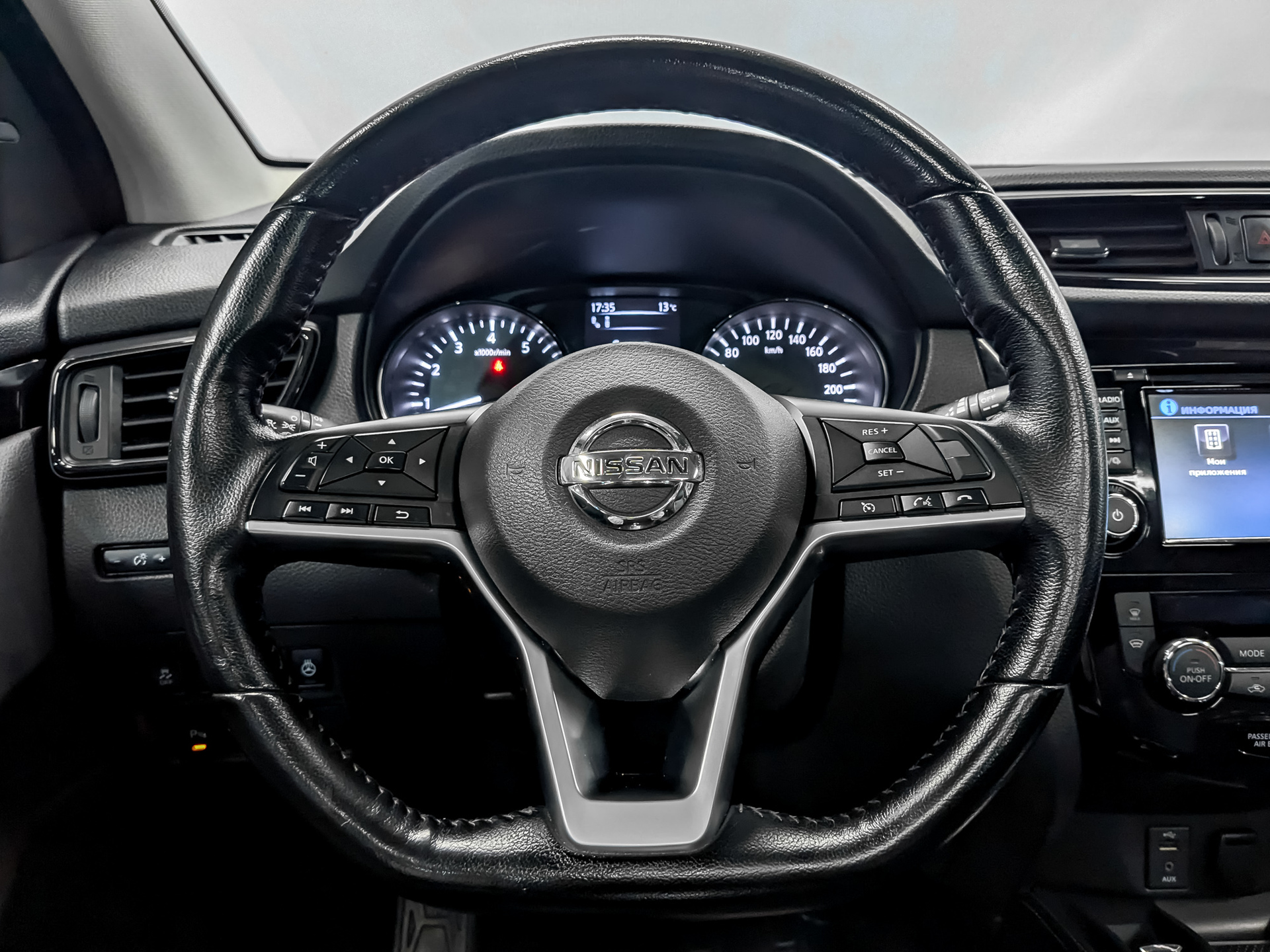 NISSAN Qashqai 2.00 (144 л.с), автомат, 2019, пробег 102 326 км