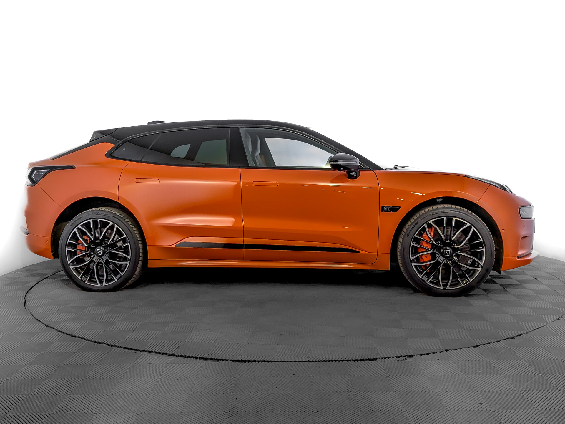 ZEEKR 001 0.00 (204 л.с), автомат, 2023, пробег 65 610 км