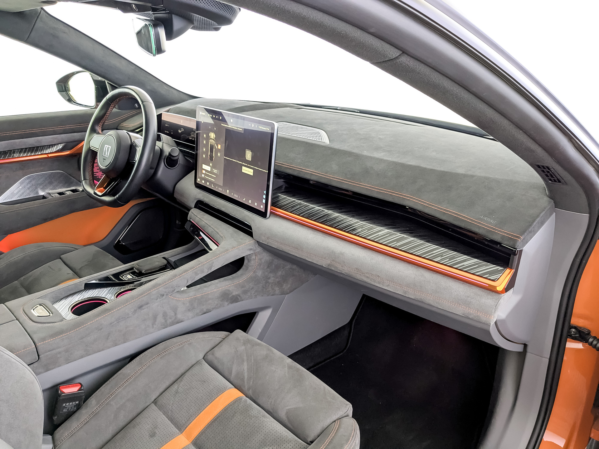 ZEEKR 001 0.00 (204 л.с), автомат, 2023, пробег 65 610 км