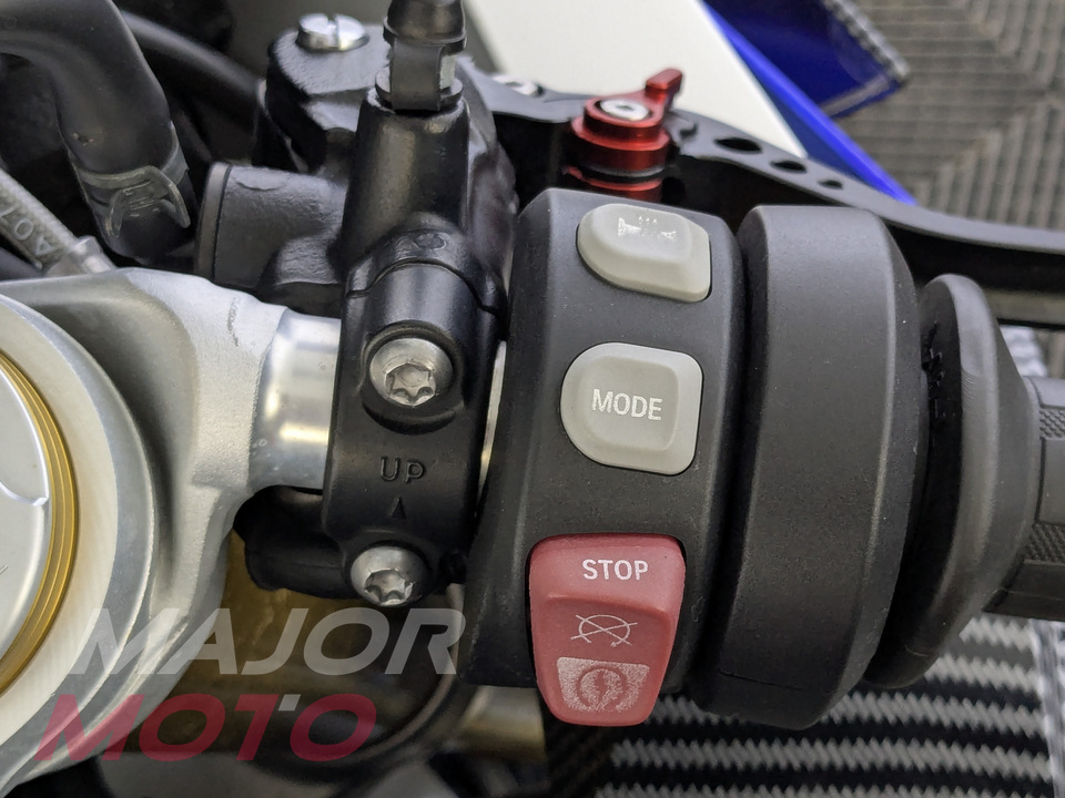 BMW S 1000RR - фото №15