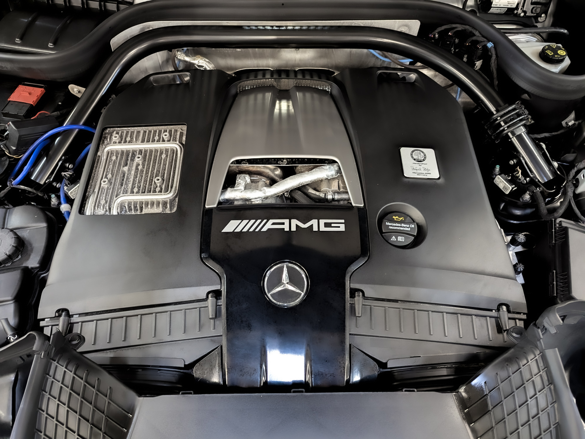 MERCEDES-BENZ G-Класс 4.00 (585 л.с), автомат, 2021, пробег 64 005 км