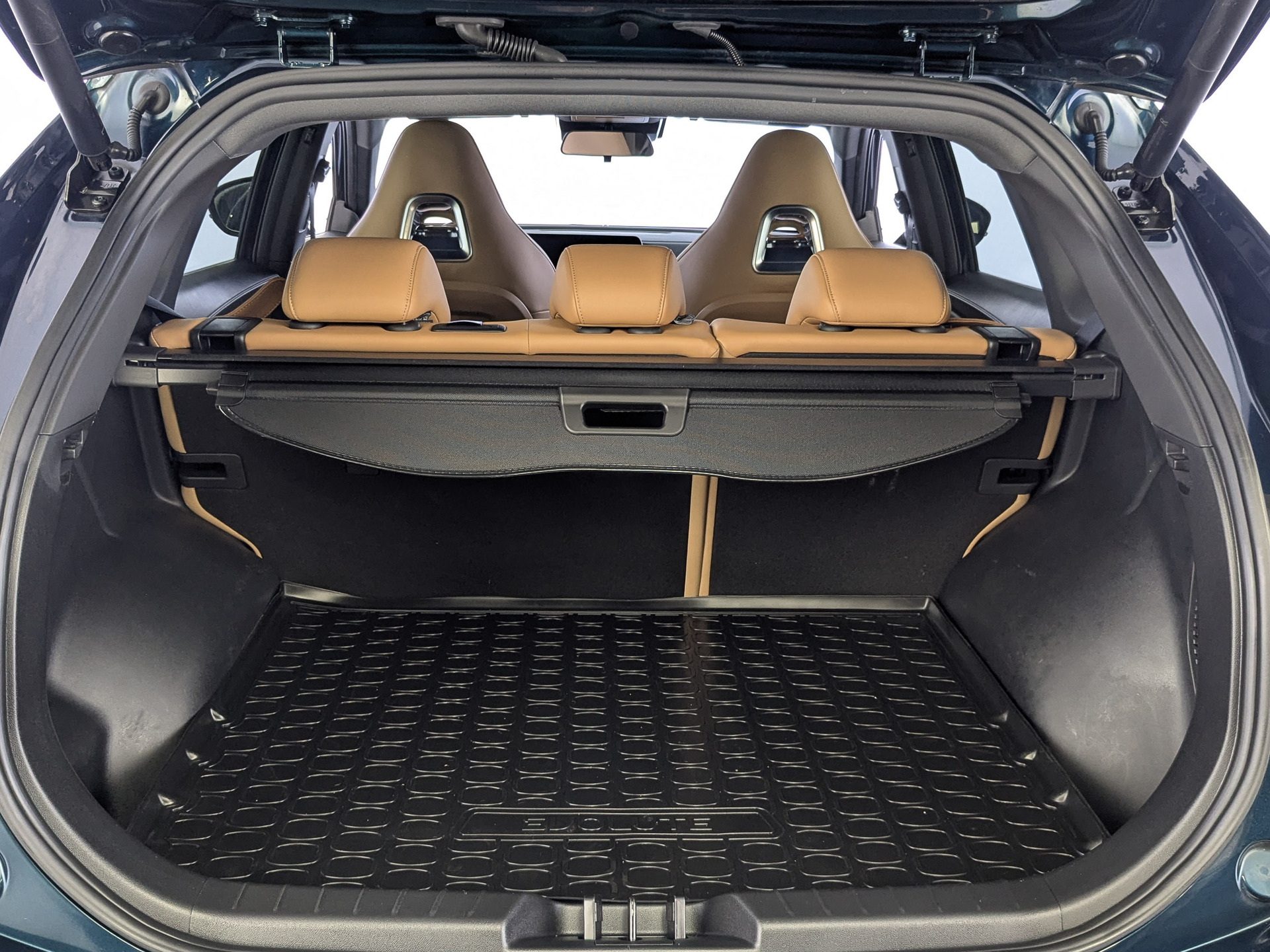EVOLUTE i-SKY 0.00 (108 л.с), автомат, 2024, пробег 21 856 км