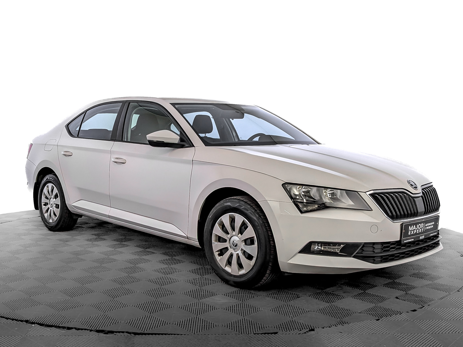 SKODA Superb 1.40 (150 л.с), автомат, 2019, пробег 40 183 км