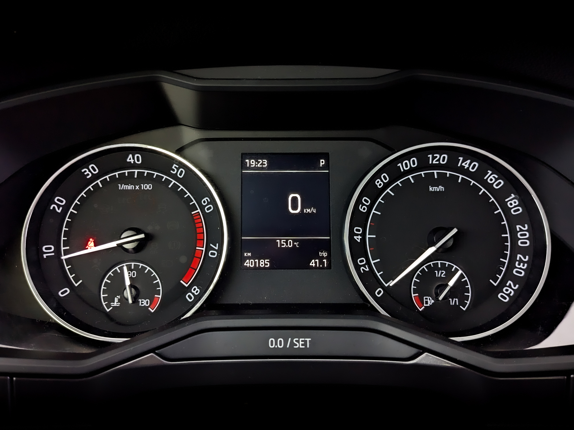 SKODA Superb 1.40 (150 л.с), автомат, 2019, пробег 40 183 км