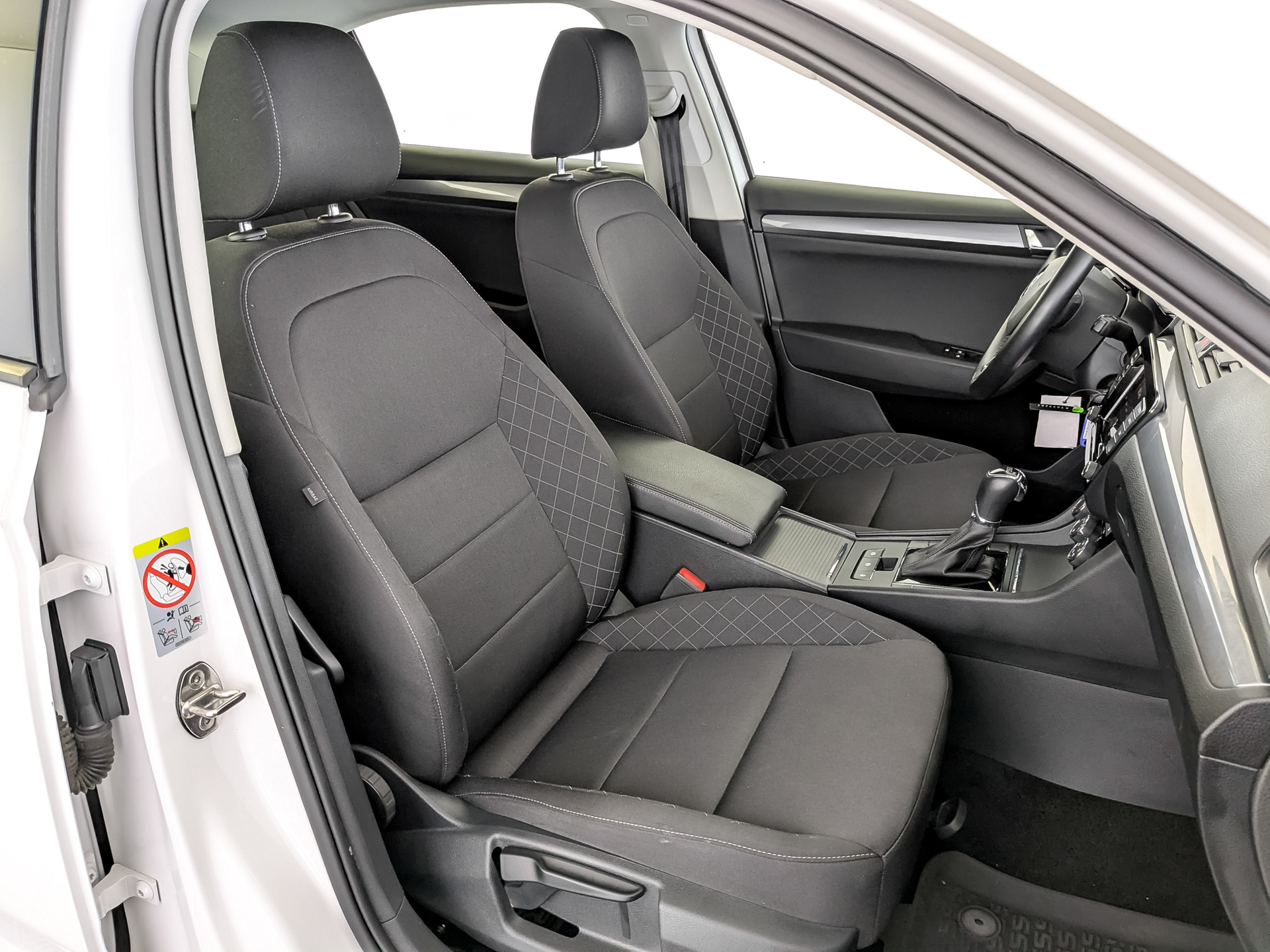 SKODA Superb 1.40 (150 л.с), автомат, 2019, пробег 40 183 км