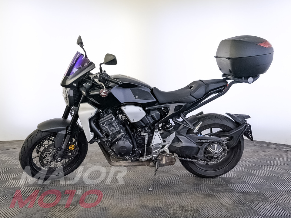 Honda CB 1000R - фото №2