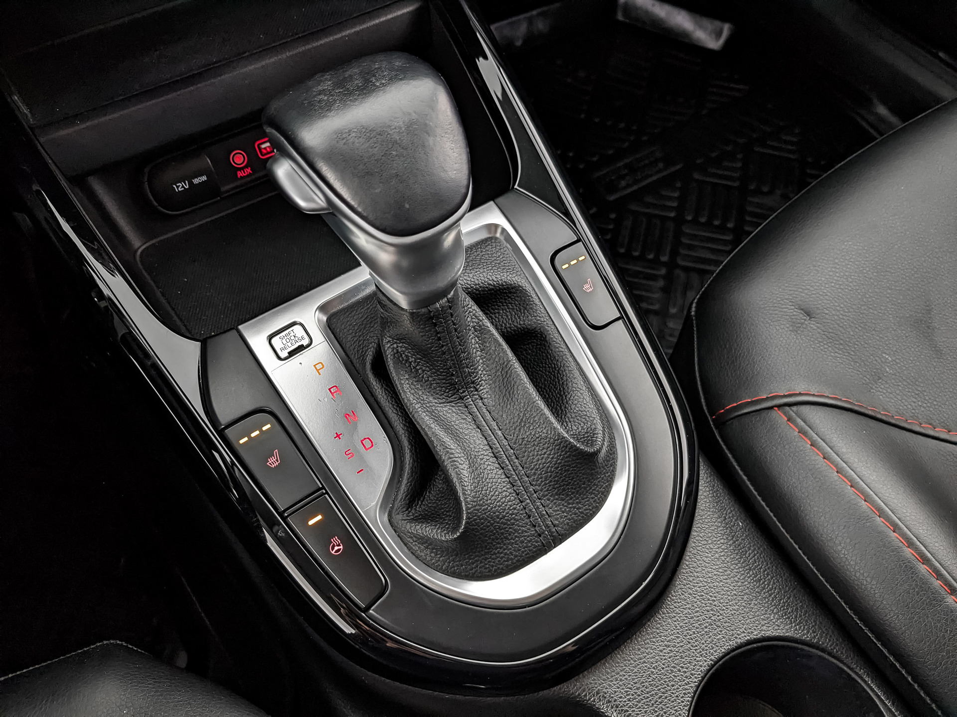 KIA Cerato 2.00 (150 л.с), автомат, 2020, пробег 48 873 км
