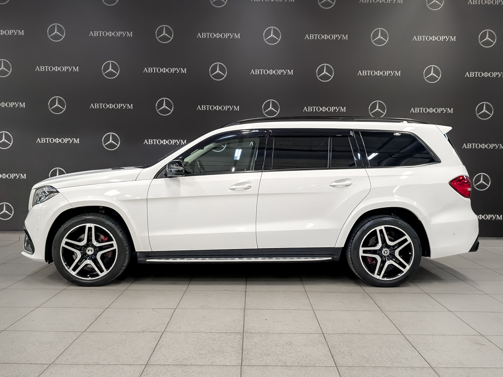MERCEDES-BENZ GLS 3.00 (249 л.с), автомат, 2017, пробег 143 450 км