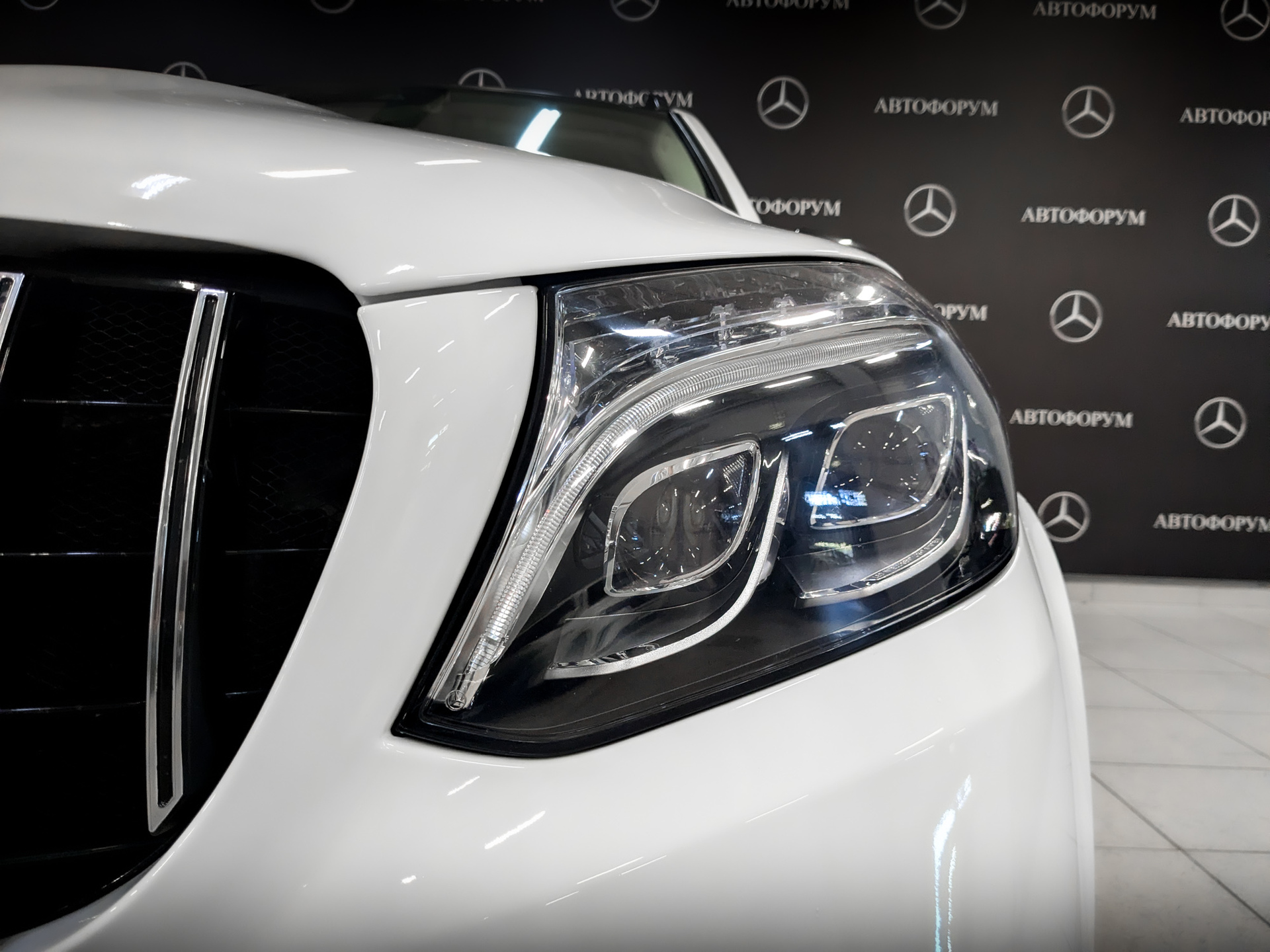 MERCEDES-BENZ GLS 3.00 (249 л.с), автомат, 2017, пробег 143 450 км
