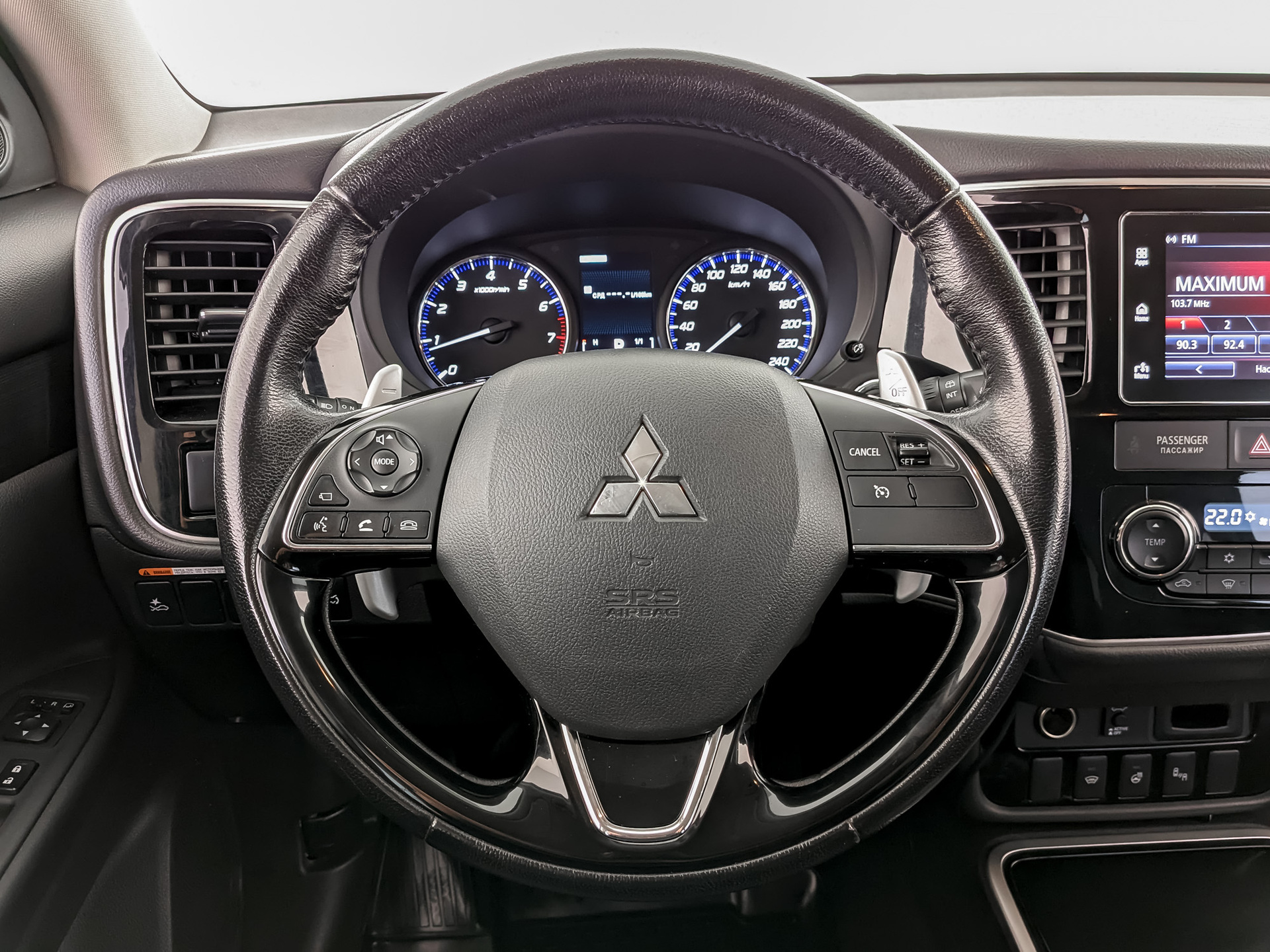MITSUBISHI Outlander 2.40 (167 л.с), автомат, 2017, пробег 113 346 км