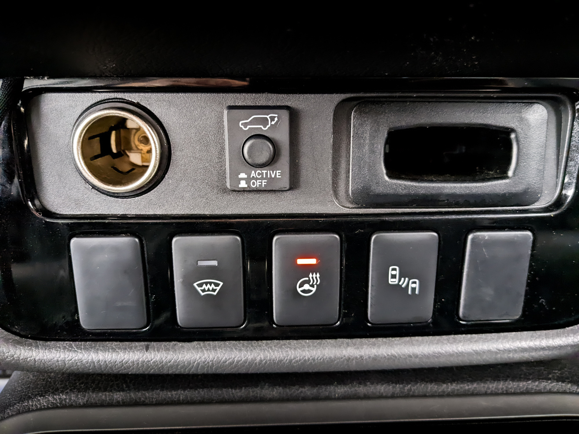 MITSUBISHI Outlander 2.40 (167 л.с), автомат, 2017, пробег 113 346 км