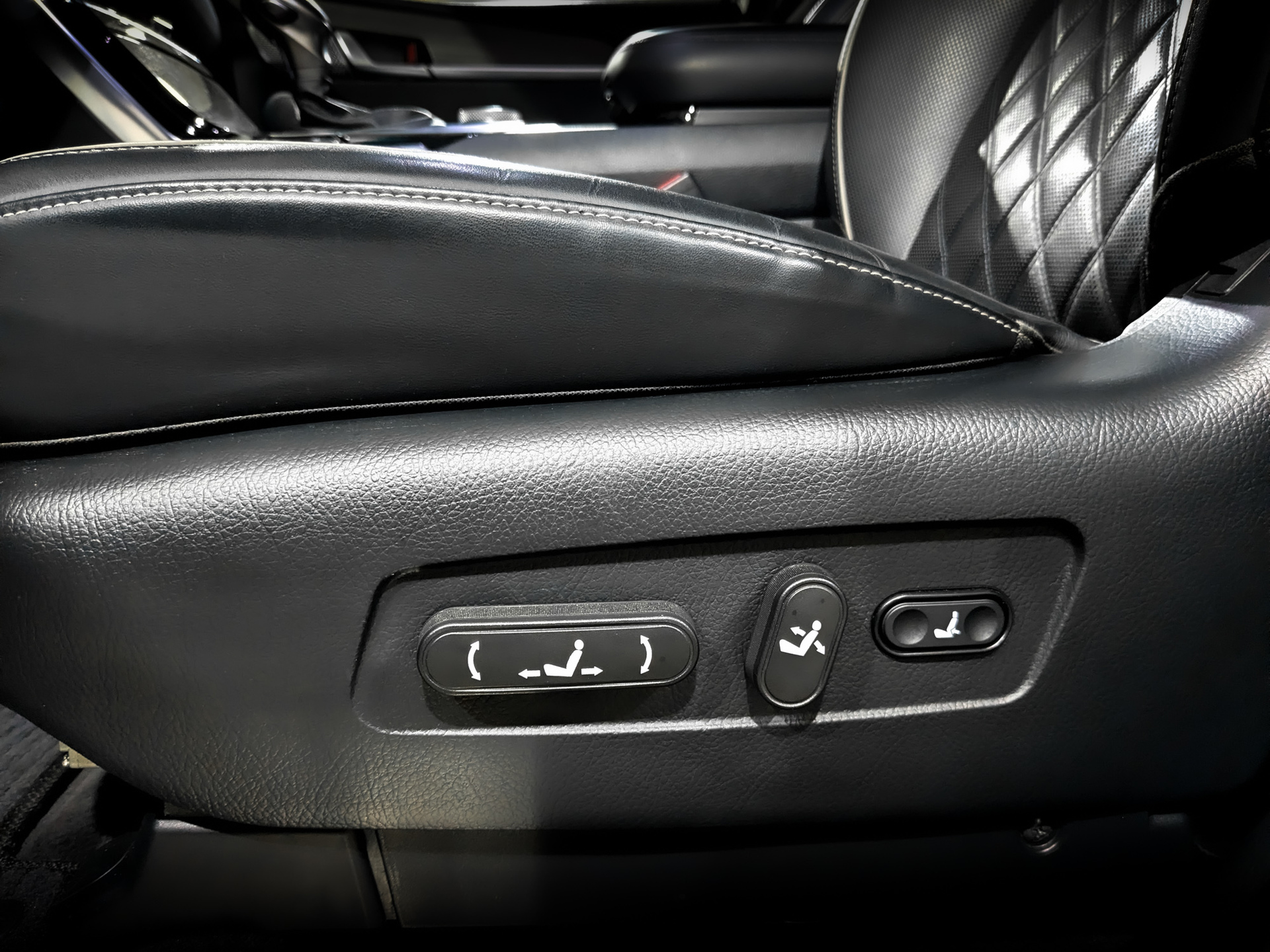 KIA Mohave 3.00 (257 л.с), автомат, 2022, пробег 134 413 км