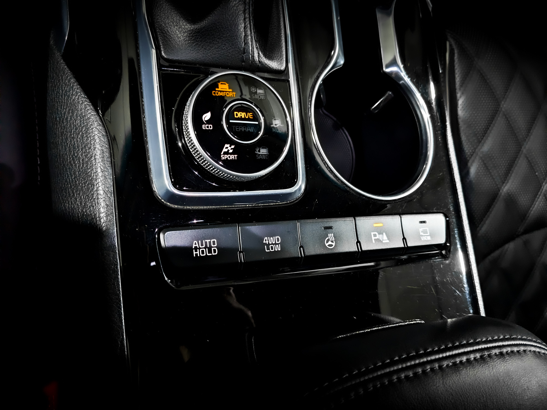 KIA Mohave 3.00 (257 л.с), автомат, 2022, пробег 134 413 км