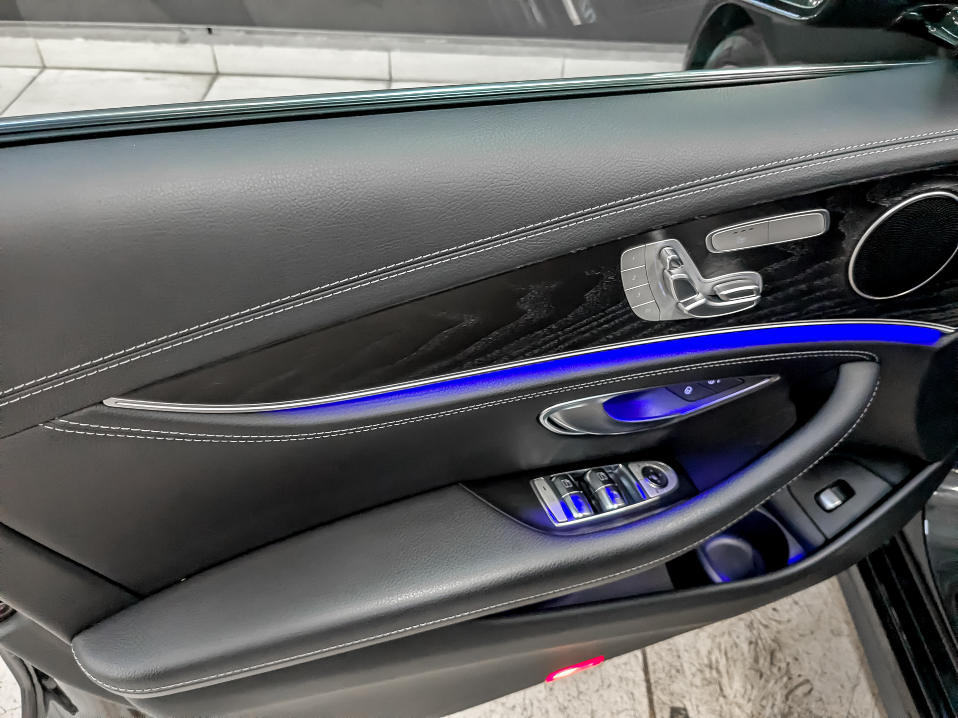 MERCEDES-BENZ E-Класс 2.00 (194 л.с), автомат, 2020, пробег 53 500 км