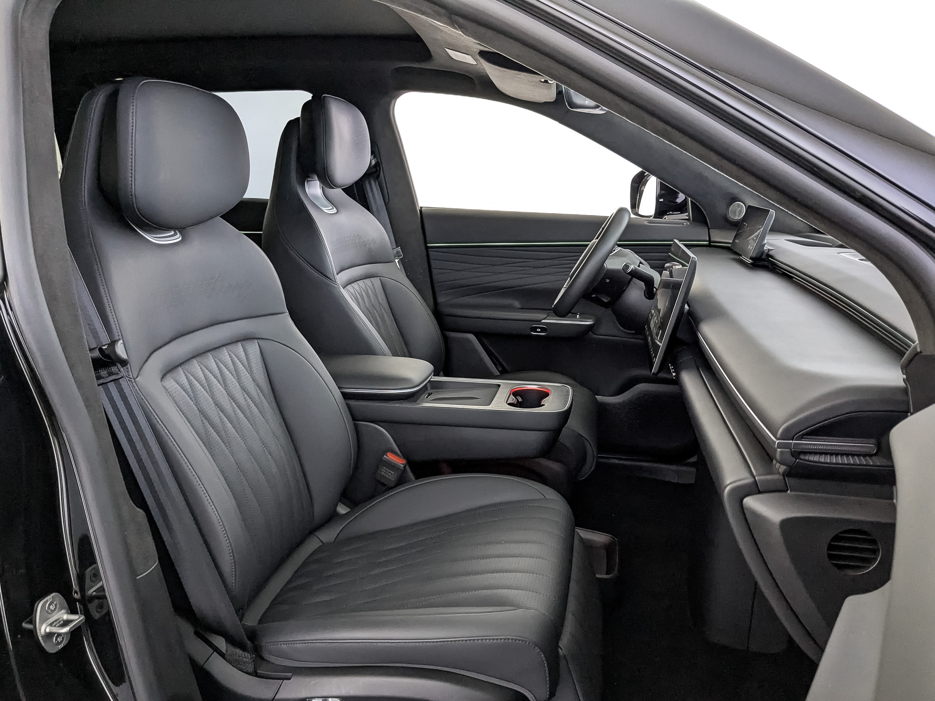 EXLANTIX ET 1.50 (190 л.с), автомат, 2025, пробег 6 432 км