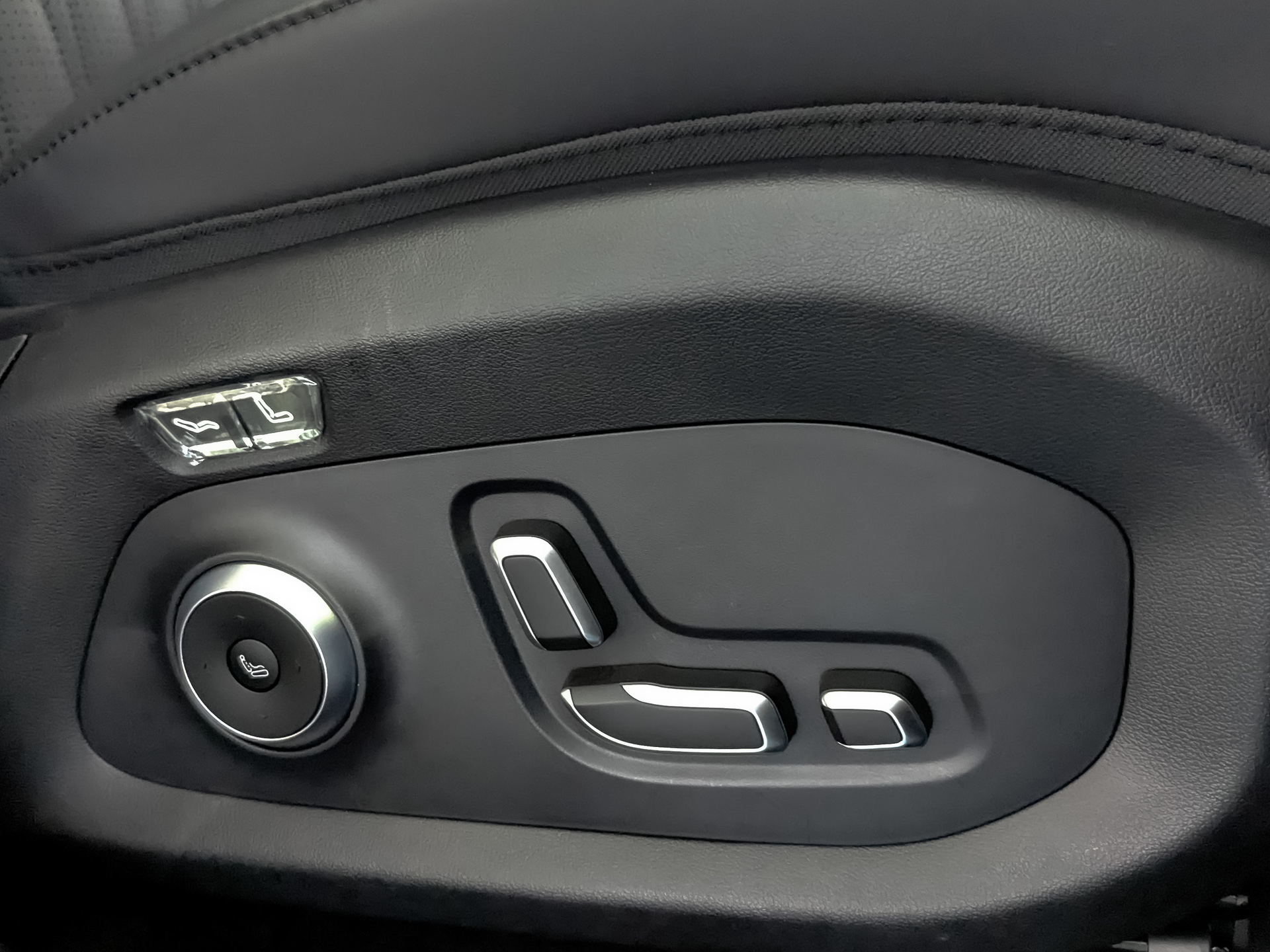 EXLANTIX ET 1.50 (190 л.с), автомат, 2025, пробег 6 432 км