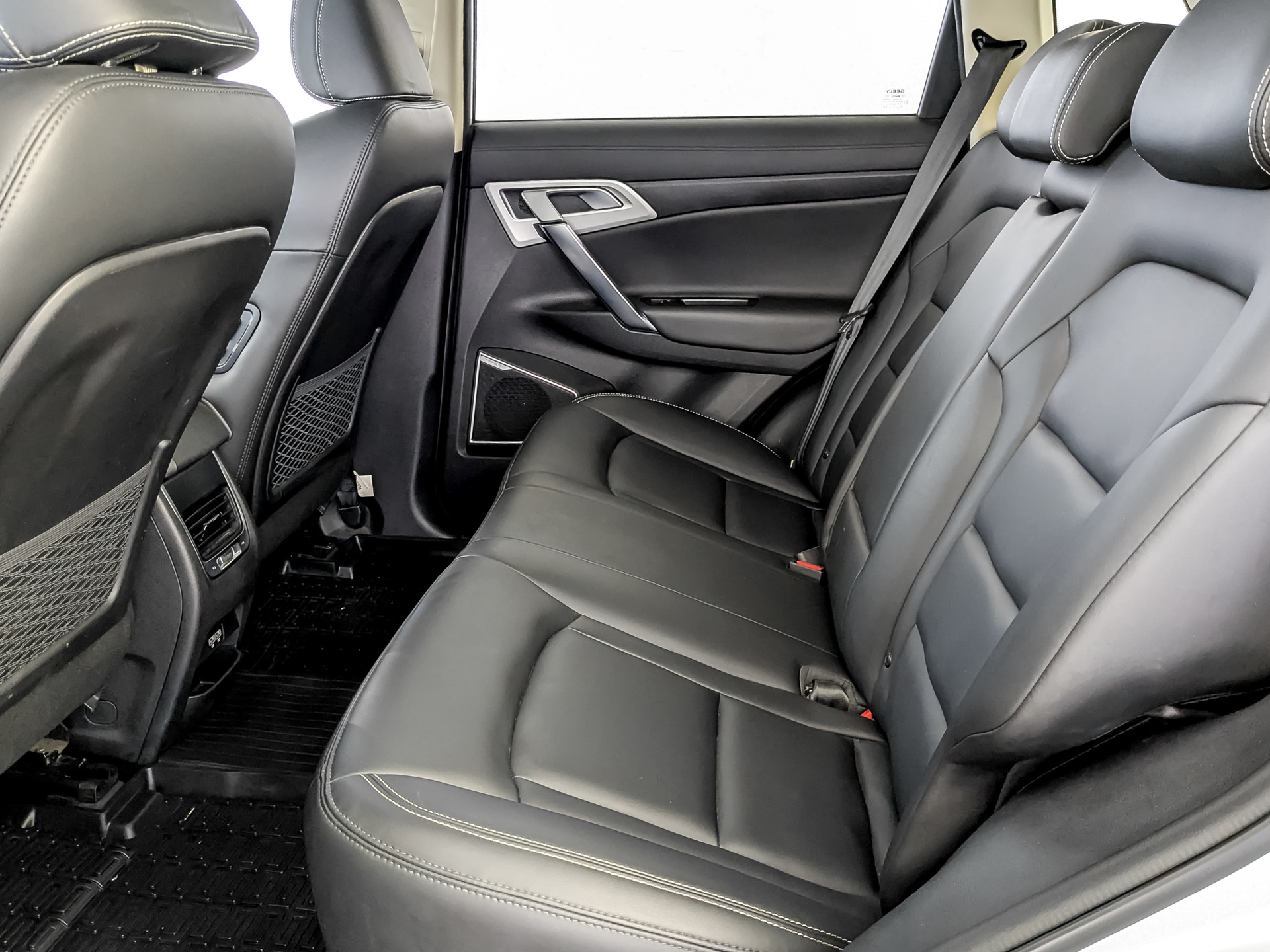 GEELY Atlas 2.40 (149 л.с), автомат, 2021, пробег 104 352 км