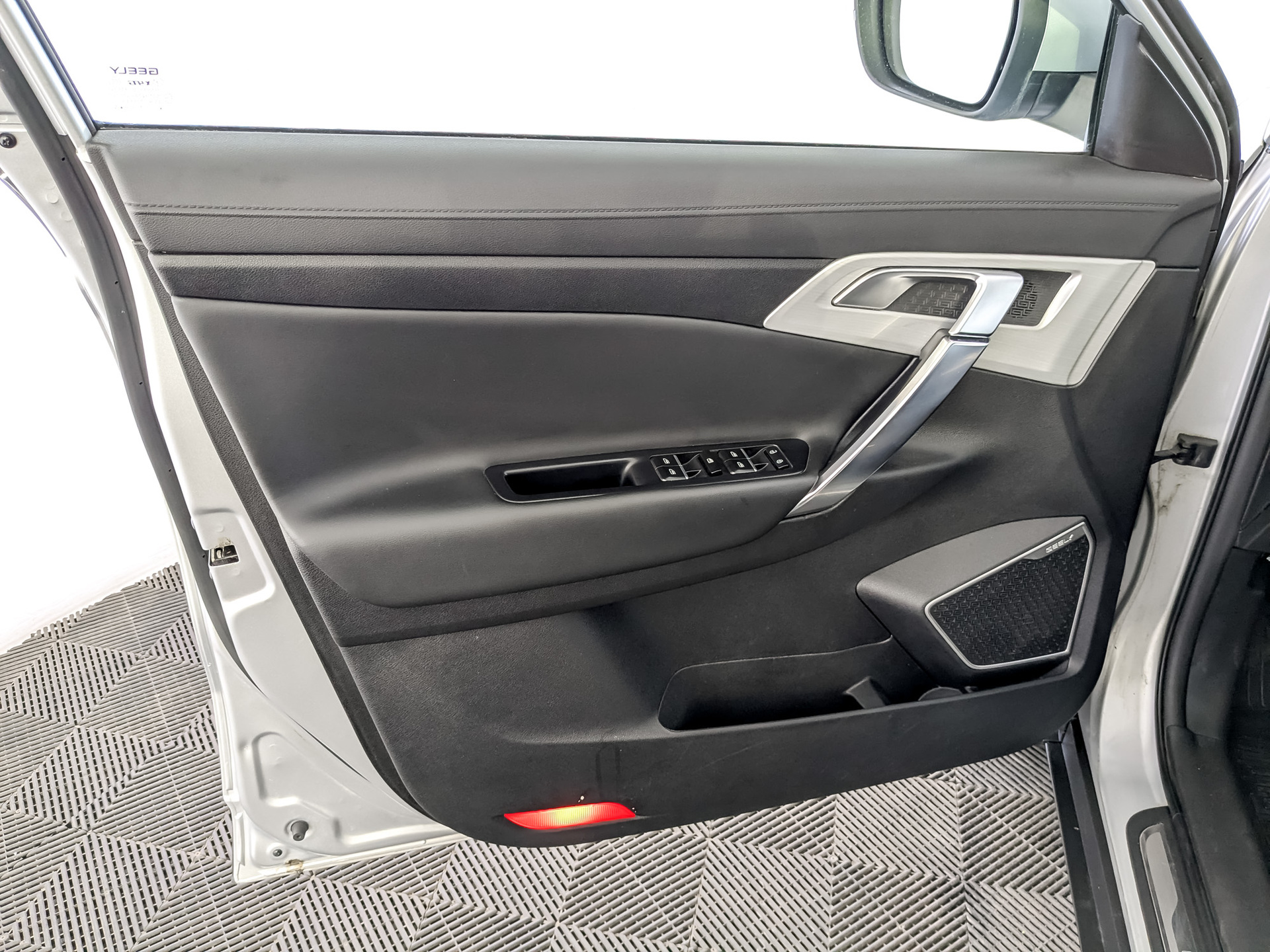 GEELY Atlas 2.40 (149 л.с), автомат, 2021, пробег 104 352 км