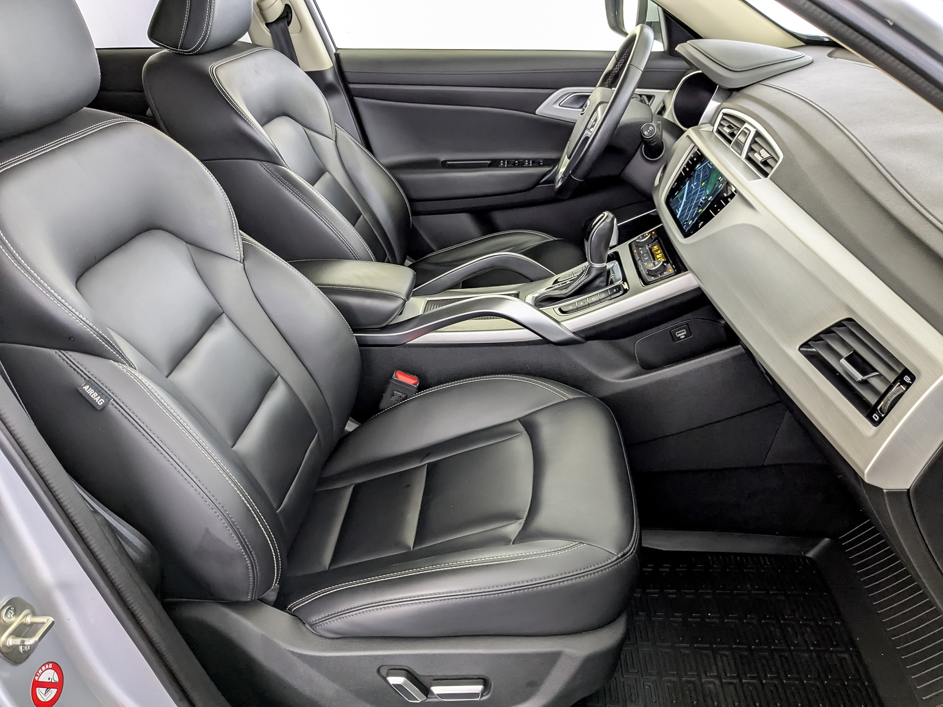 GEELY Atlas 2.40 (149 л.с), автомат, 2021, пробег 104 352 км