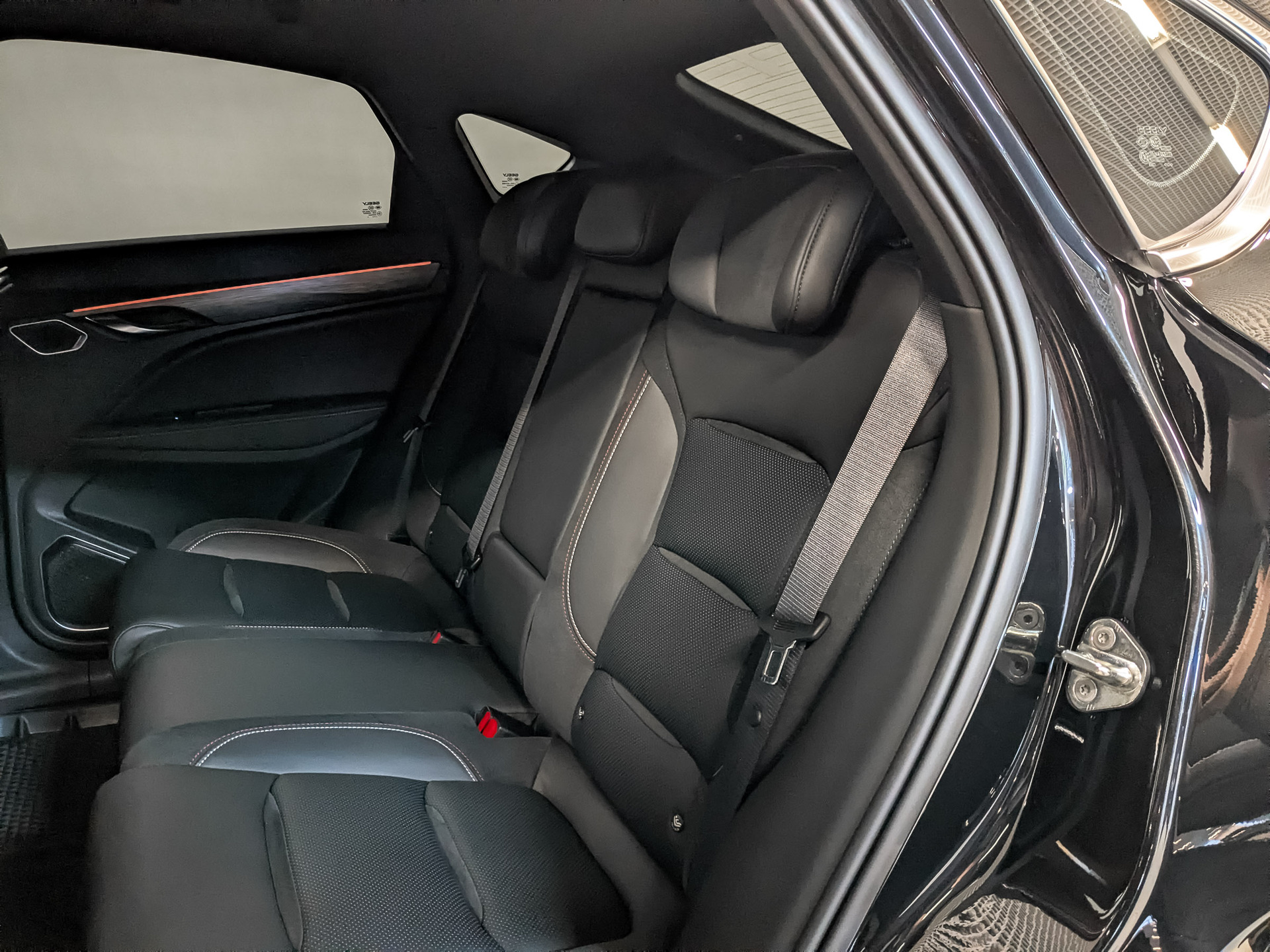 GEELY Tugella 2.00 (238 л.с), автомат, 2023, пробег 40 846 км