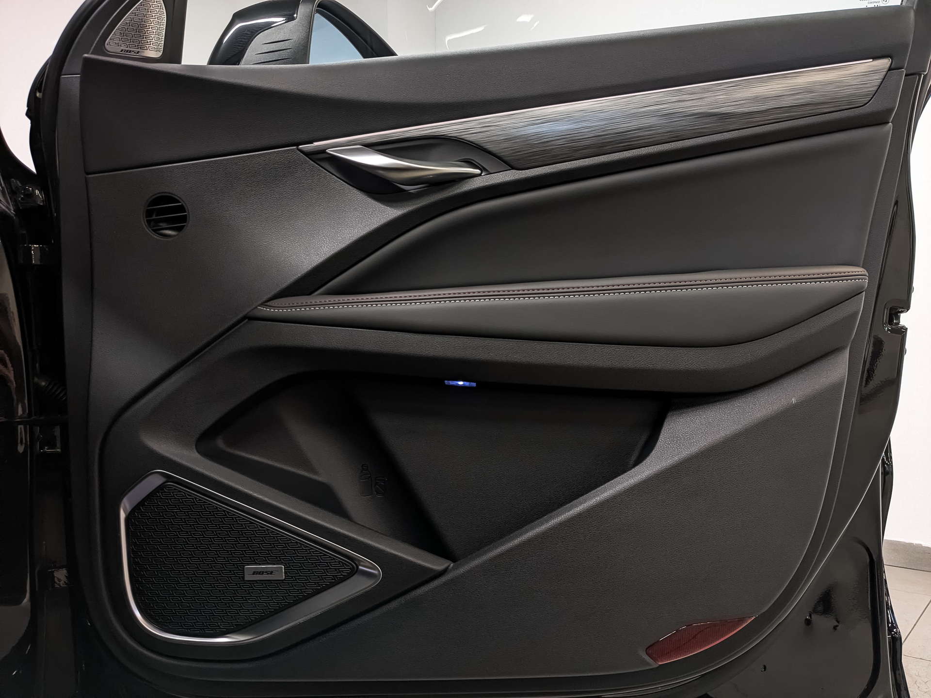 GEELY Tugella 2.00 (238 л.с), автомат, 2023, пробег 40 846 км
