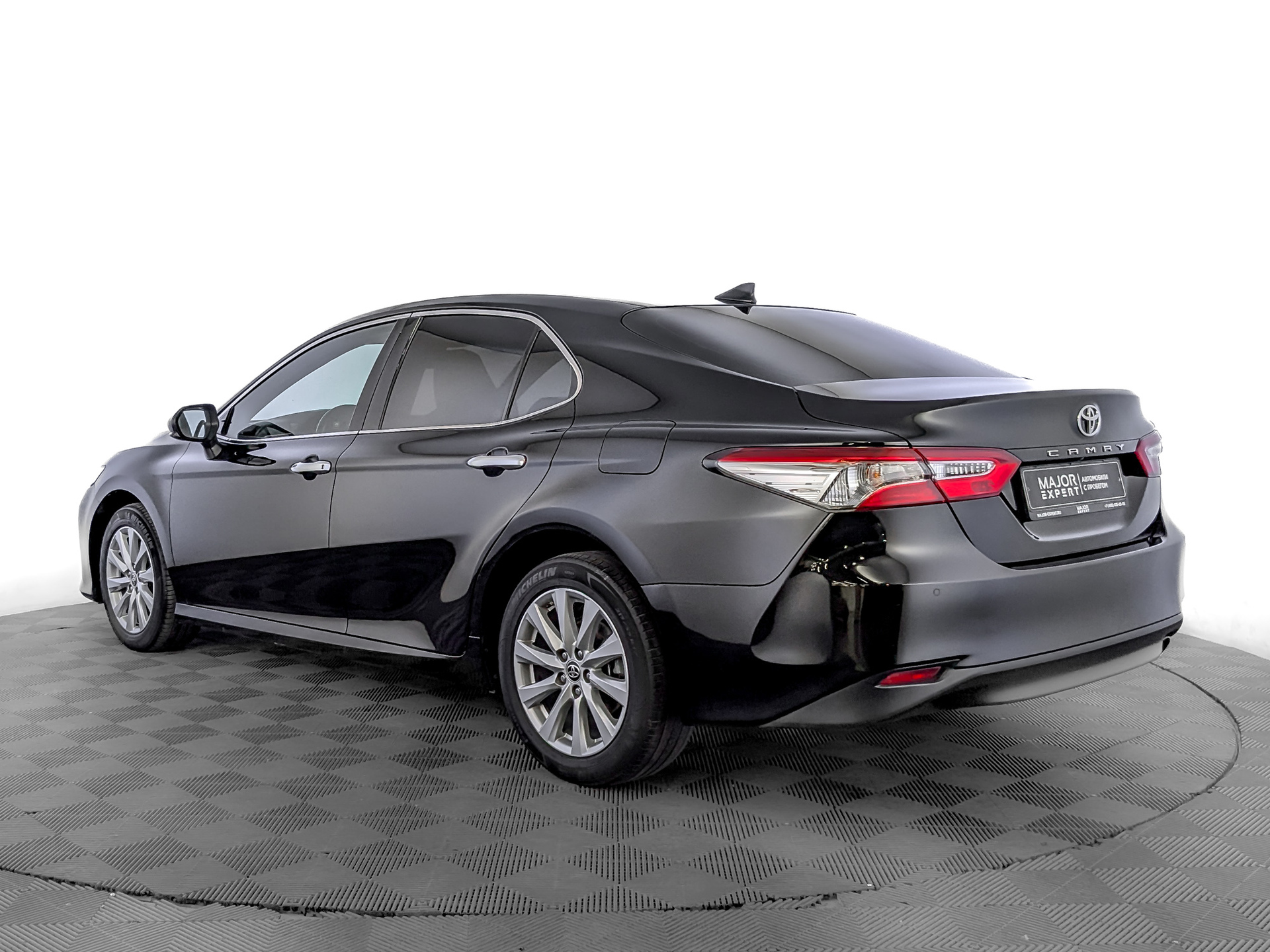 TOYOTA Camry 2.50 (181 л.с), автомат, 2020, пробег 119 766 км