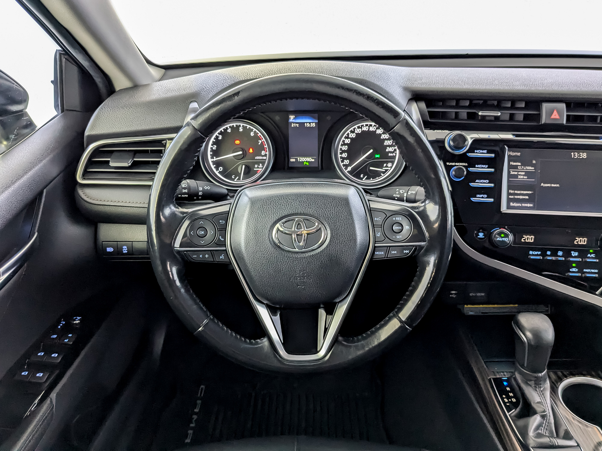 TOYOTA Camry 2.50 (181 л.с), автомат, 2020, пробег 119 766 км