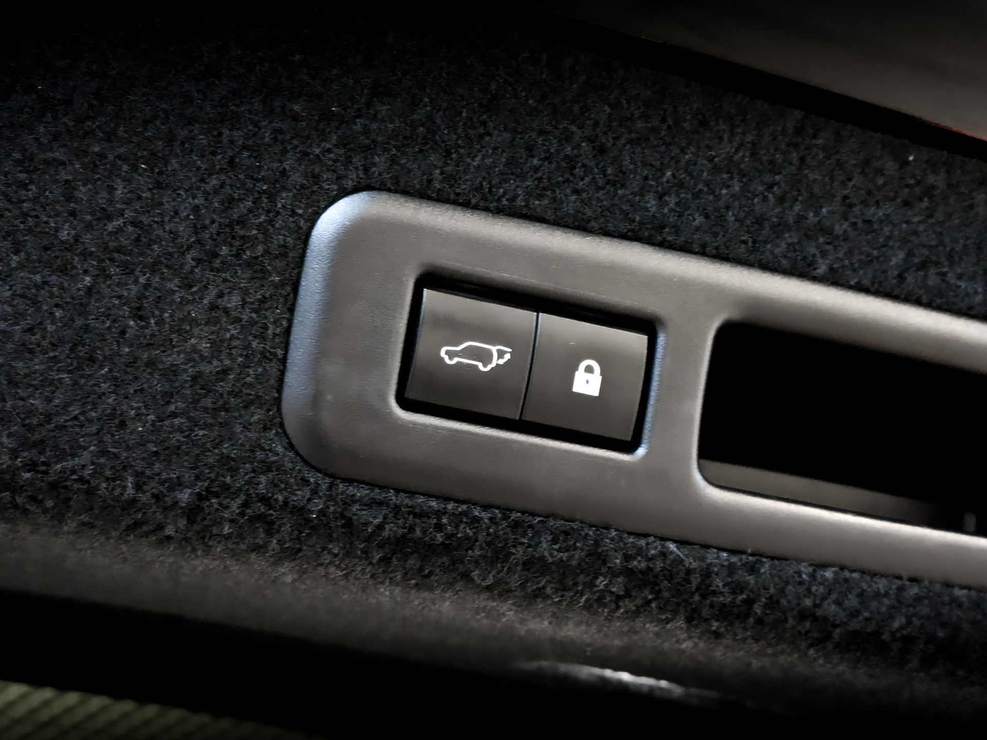 LEXUS RX 2.00 (238 л.с), автомат, 2020, пробег 112 398 км
