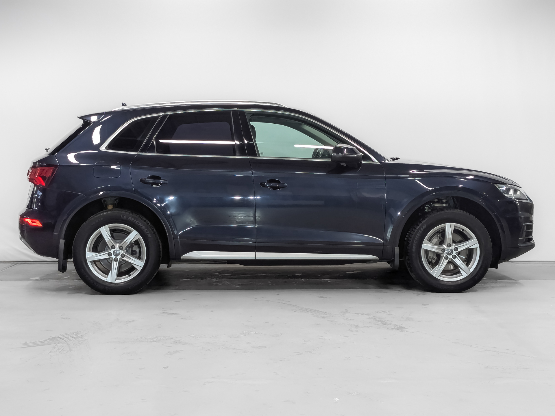 AUDI Q5 2.00 (249 л.с), автомат, 2017, пробег 161 771 км