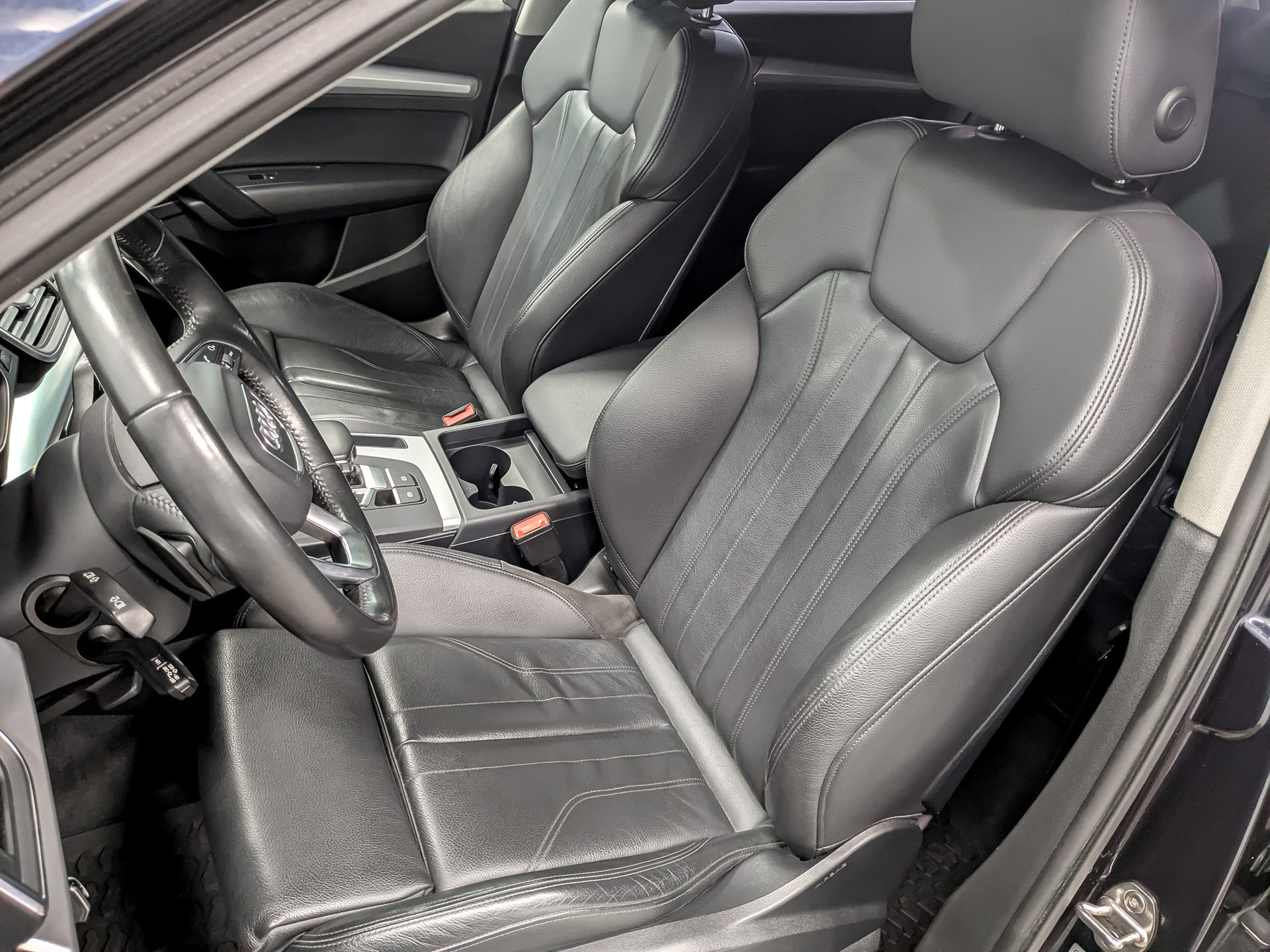 AUDI Q5 2.00 (249 л.с), автомат, 2017, пробег 161 771 км