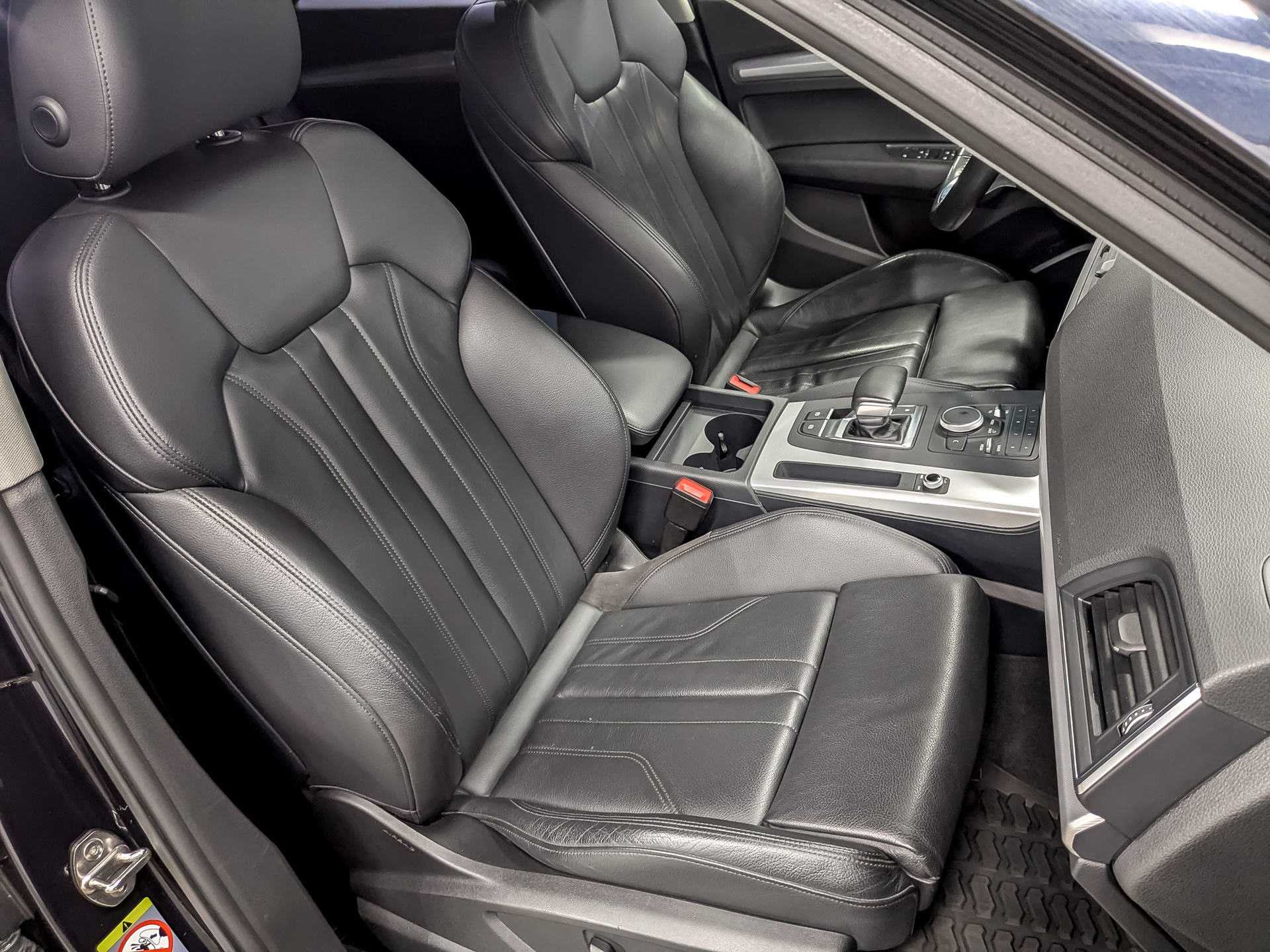 AUDI Q5 2.00 (249 л.с), автомат, 2017, пробег 161 771 км