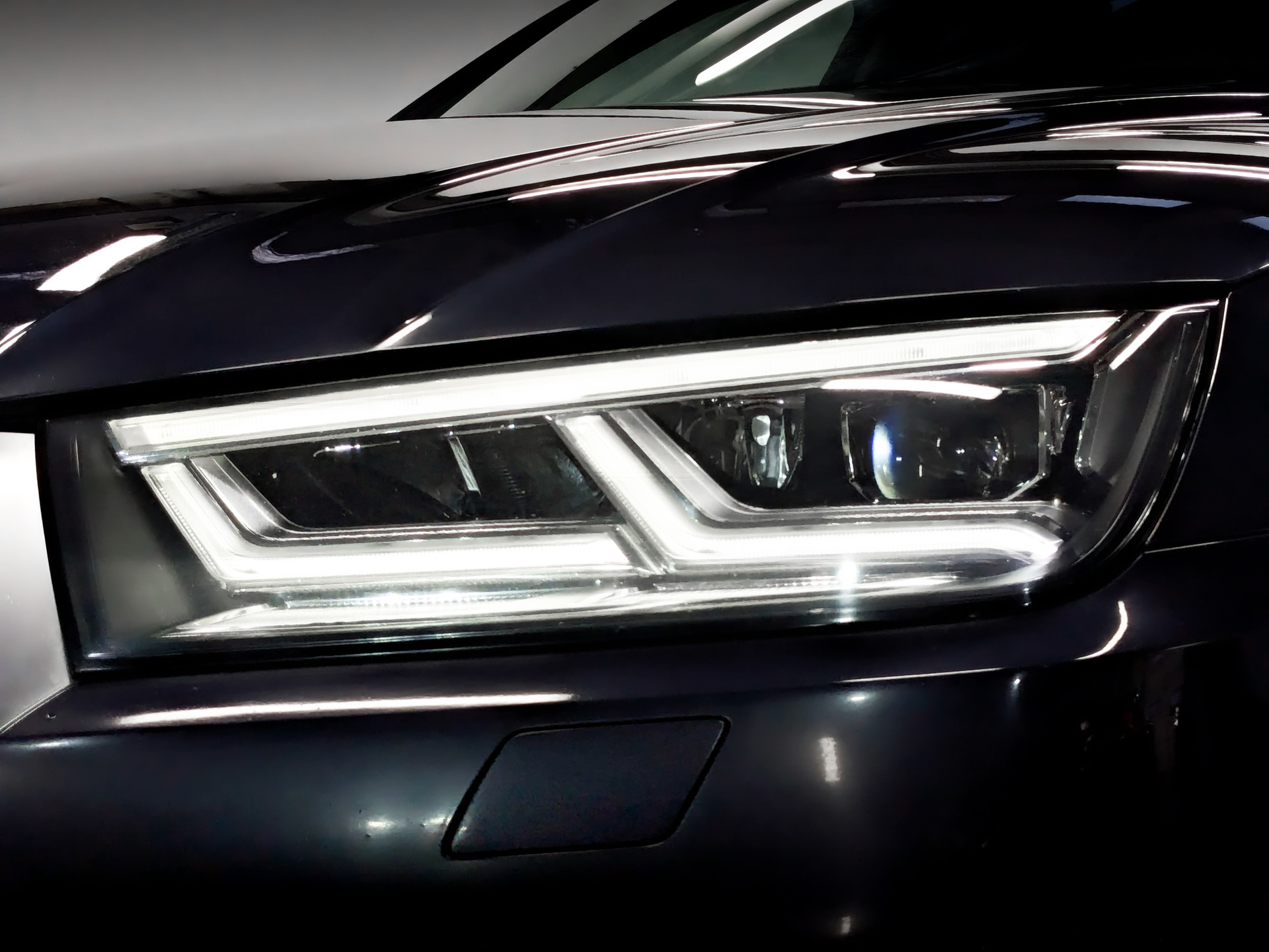 AUDI Q5 2.00 (249 л.с), автомат, 2017, пробег 161 771 км