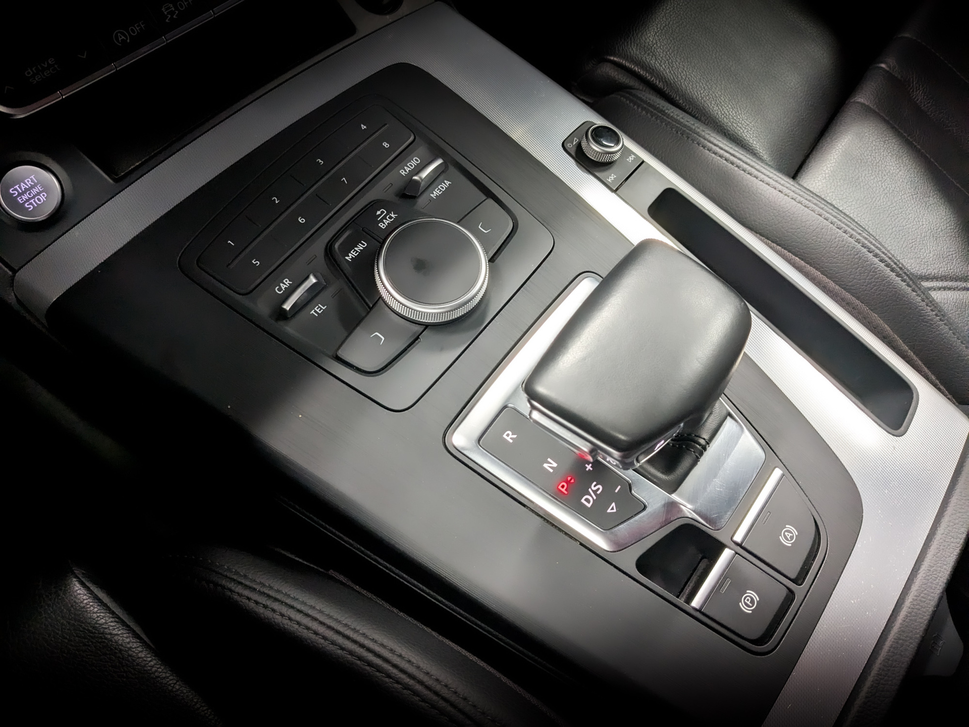 AUDI Q5 2.00 (249 л.с), автомат, 2017, пробег 161 771 км