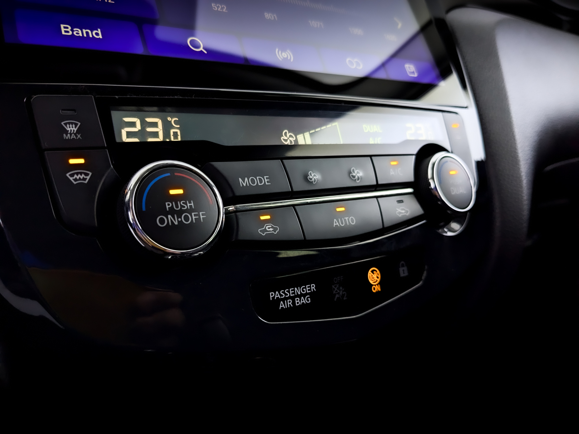 NISSAN Qashqai 1.20 (115 л.с), автомат, 2018, пробег 77 570 км
