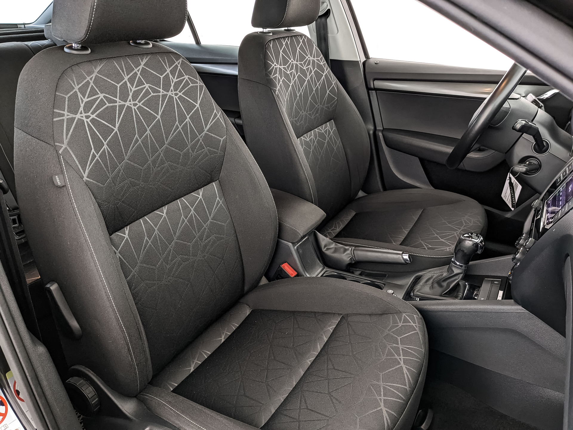 SKODA Octavia 1.40 (150 л.с), автомат, 2018, пробег 140 525 км
