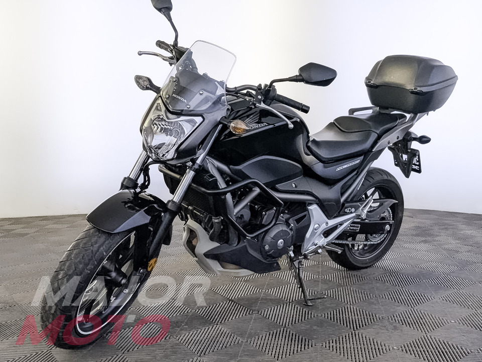 Honda NC700SA - фото №3