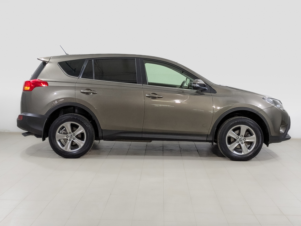 Toyota RAV 4 IV