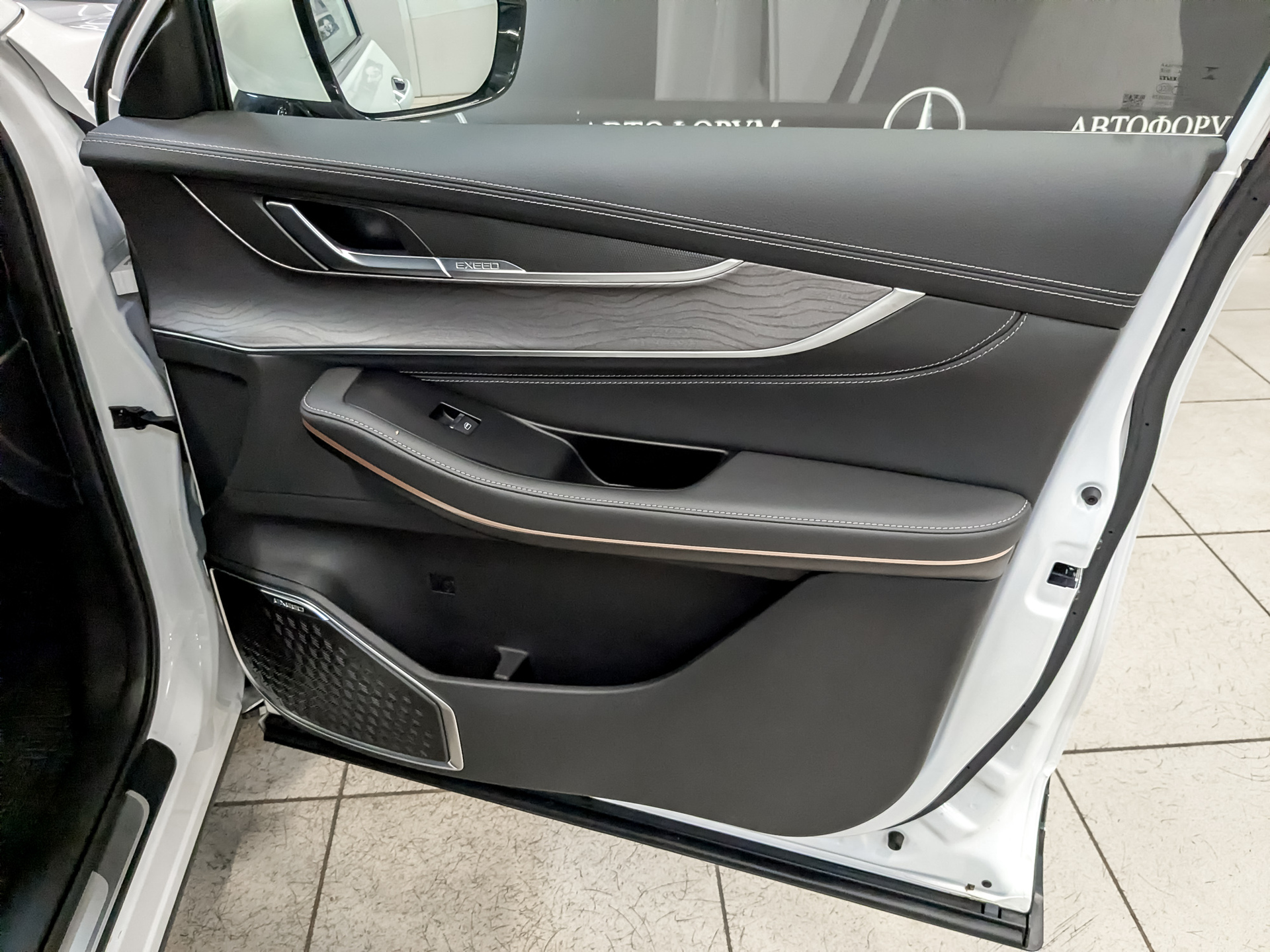 EXEED LX 1.50 (147 л.с), автомат, 2023, пробег 26 224 км