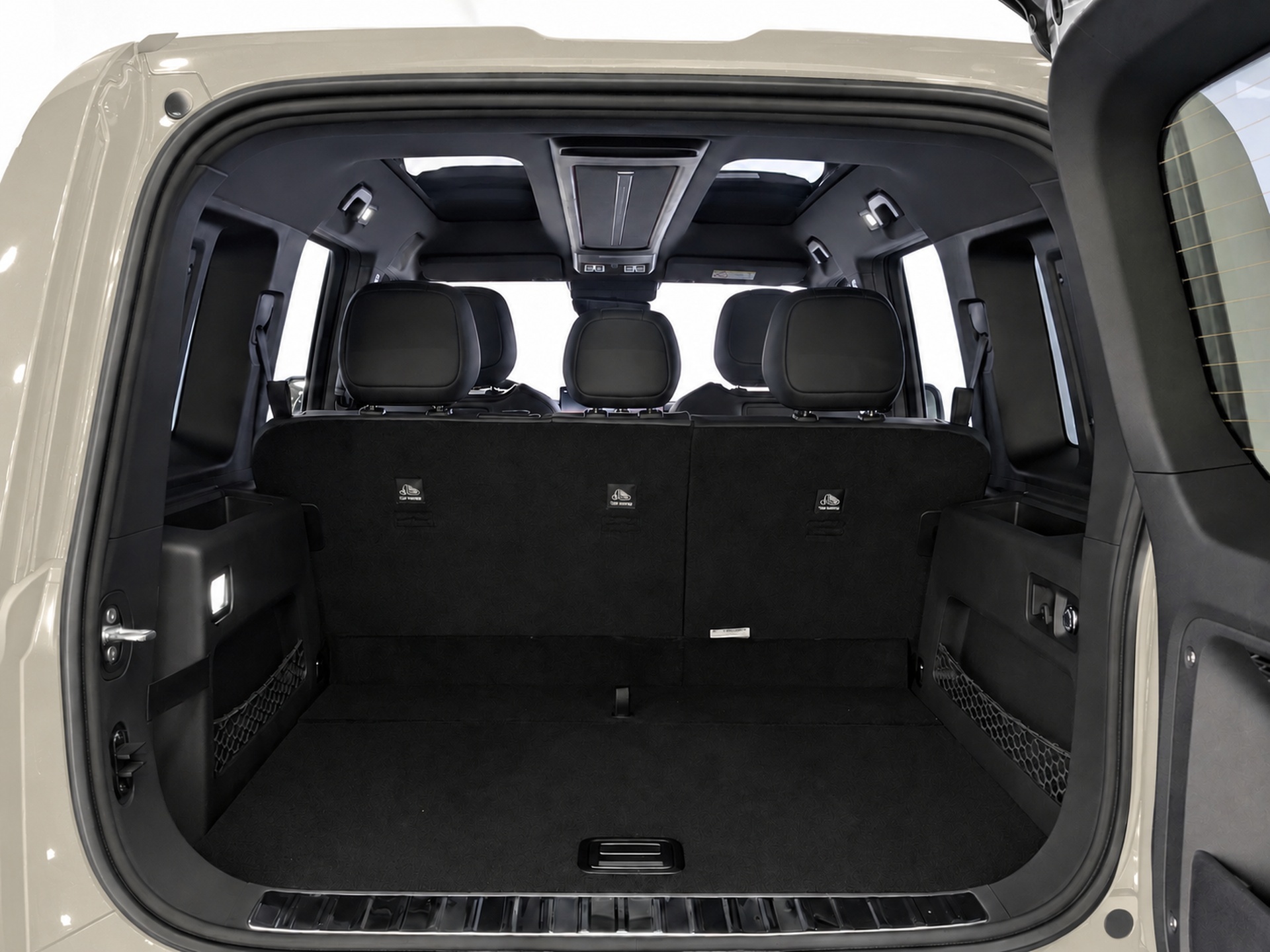 Фото Esteo V27 Премиум 1.5ELH/152 34,3кВт 4WD