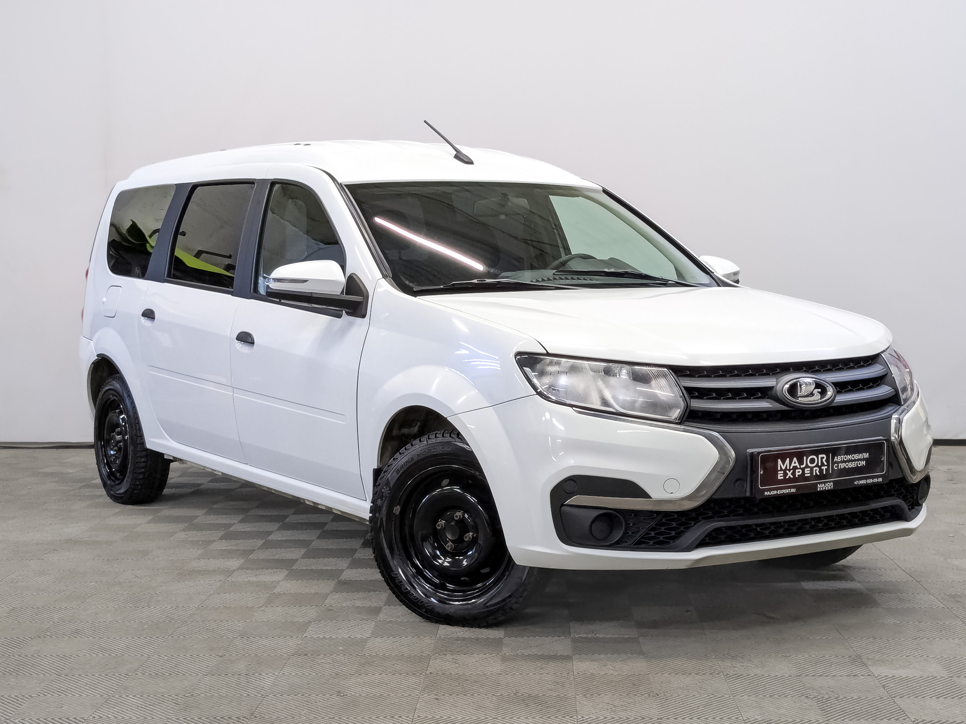 LADA Largus 1.60 (90 л.с), механическая, 2024, пробег 68 975 км