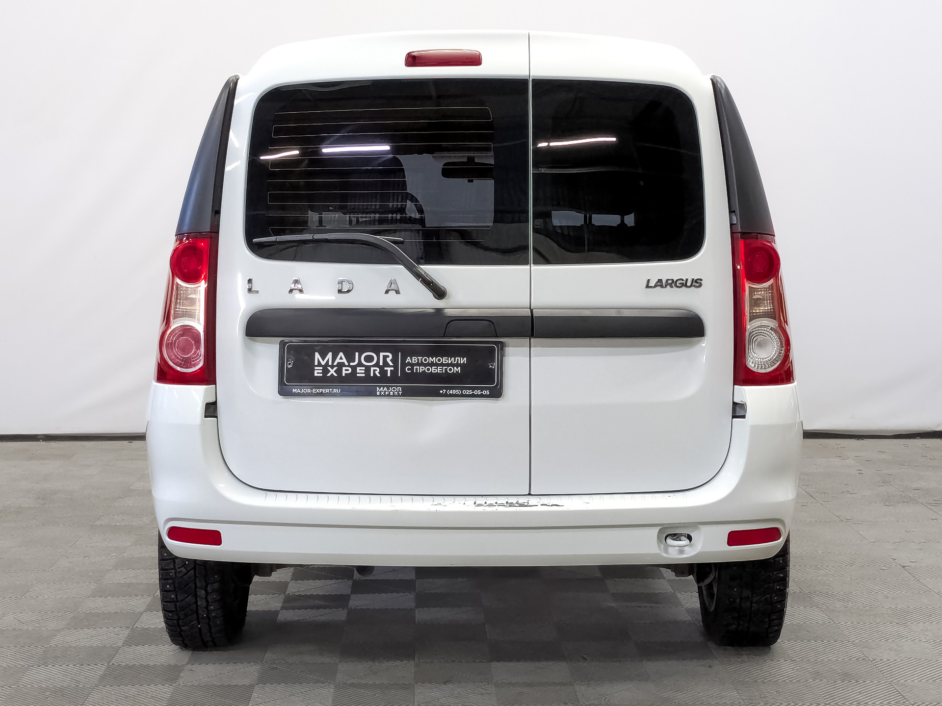 LADA Largus 1.60 (90 л.с), механическая, 2024, пробег 68 975 км