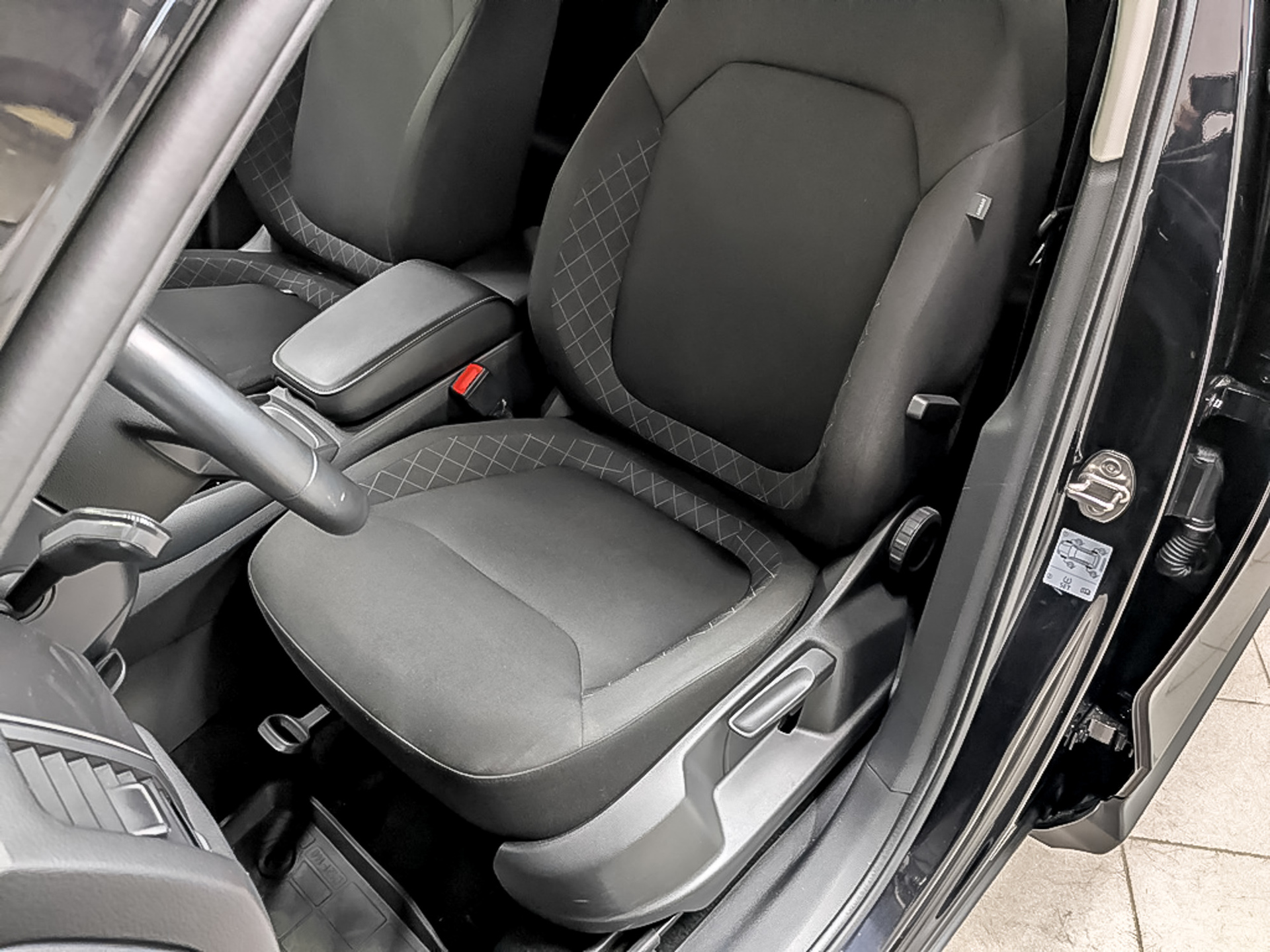 SKODA Kodiaq 1.40 (150 л.с), автомат, 2019, пробег 149 356 км